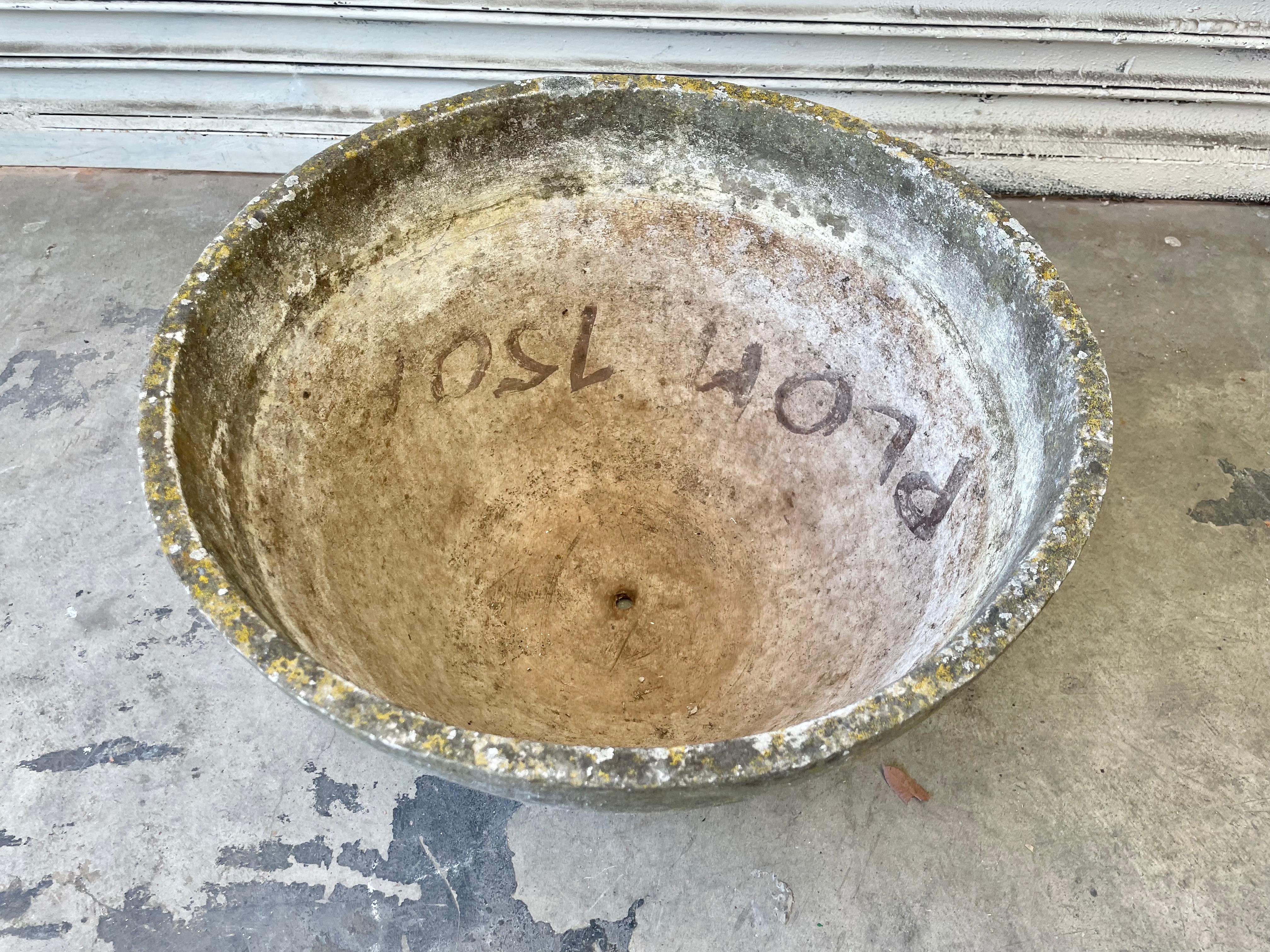 Willy Guhl Concrete Bowl In Good Condition In Los Angeles, CA