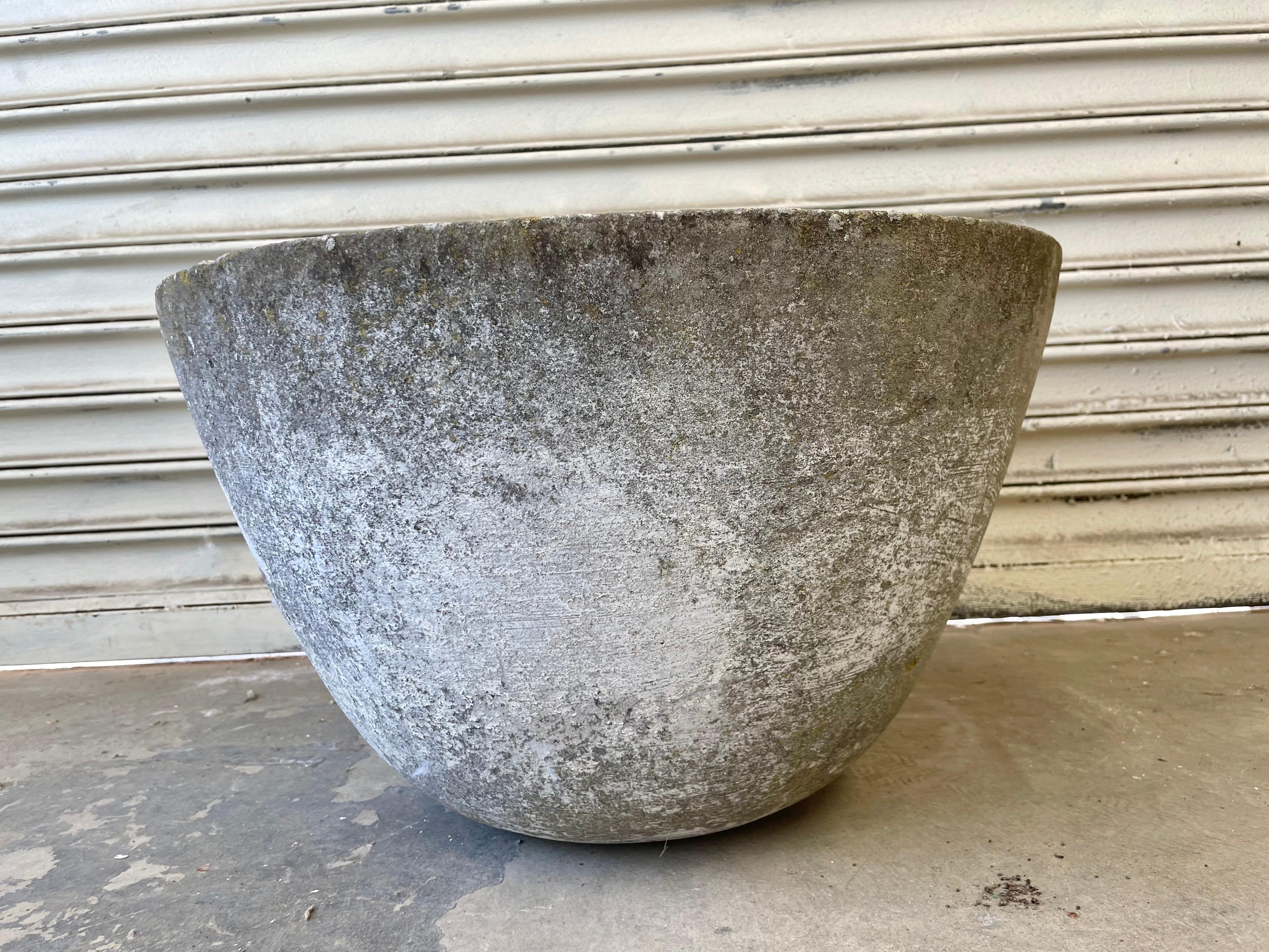 Willy Guhl Concrete Bowl 2