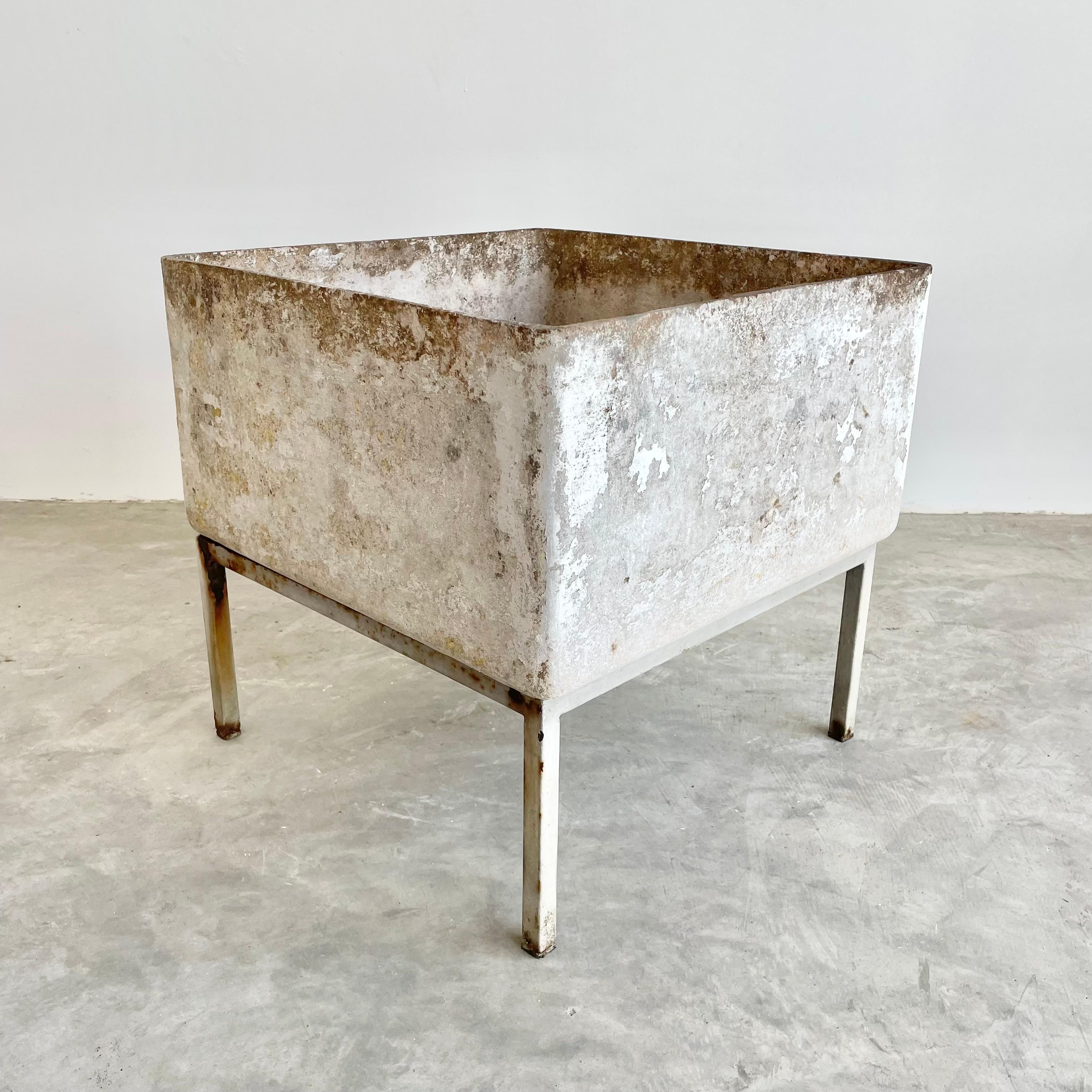Willy Guhl Concrete Box Planter on Metal Stand, 1970s Switzerland For Sale 1