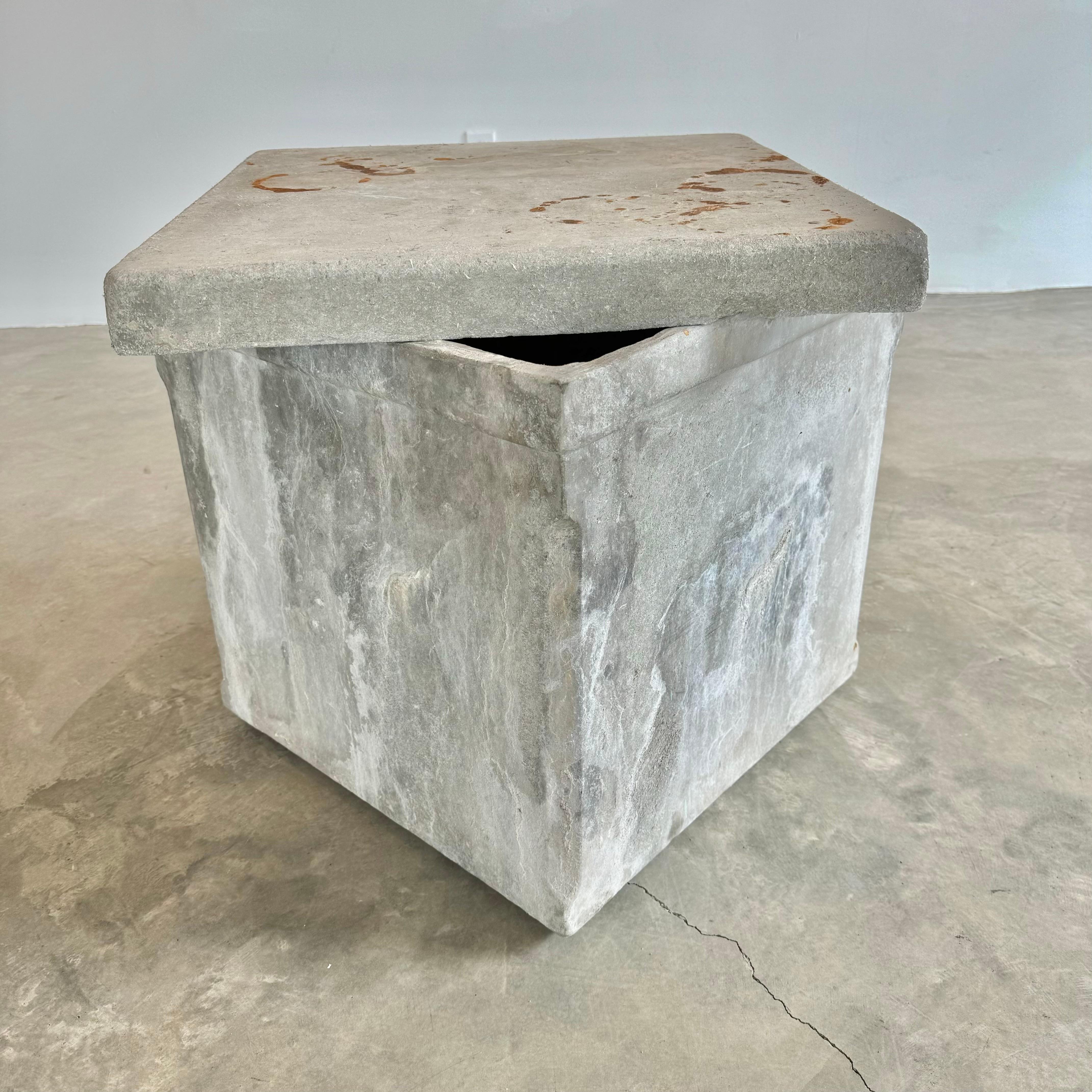 Willy Guhl Concrete Box with Lid, 1960s Switzerland For Sale 5