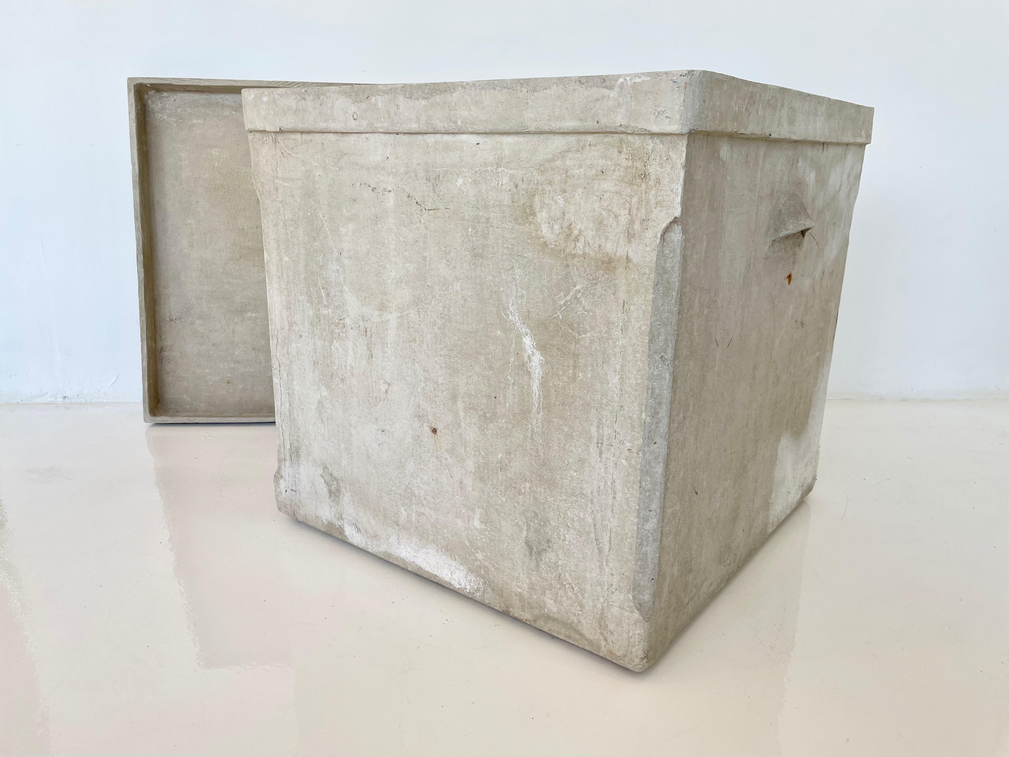 Swiss Willy Guhl Concrete Box with Lid, 1960s Switzerland For Sale
