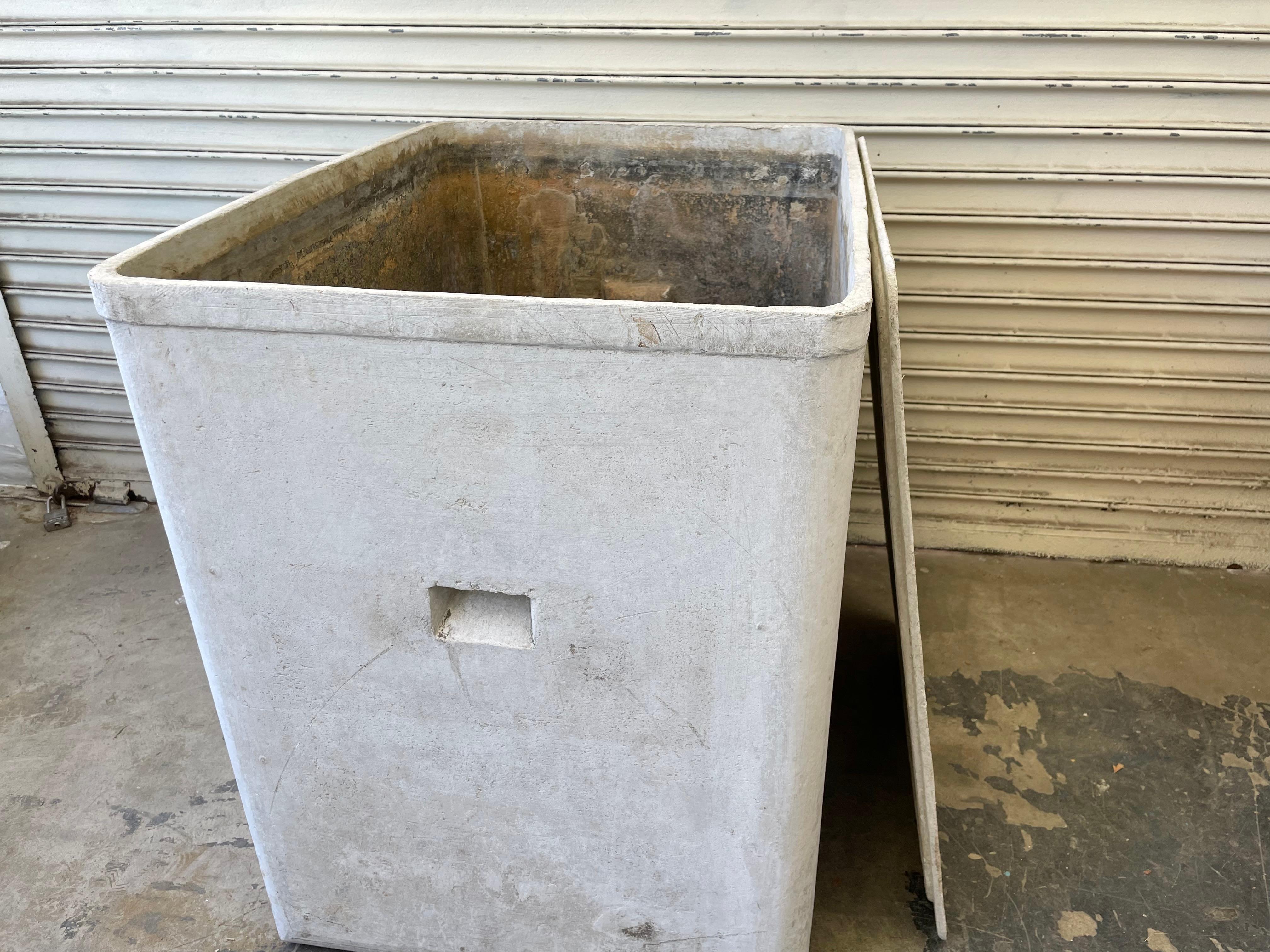 Willy Guhl Concrete Box with Lid 1