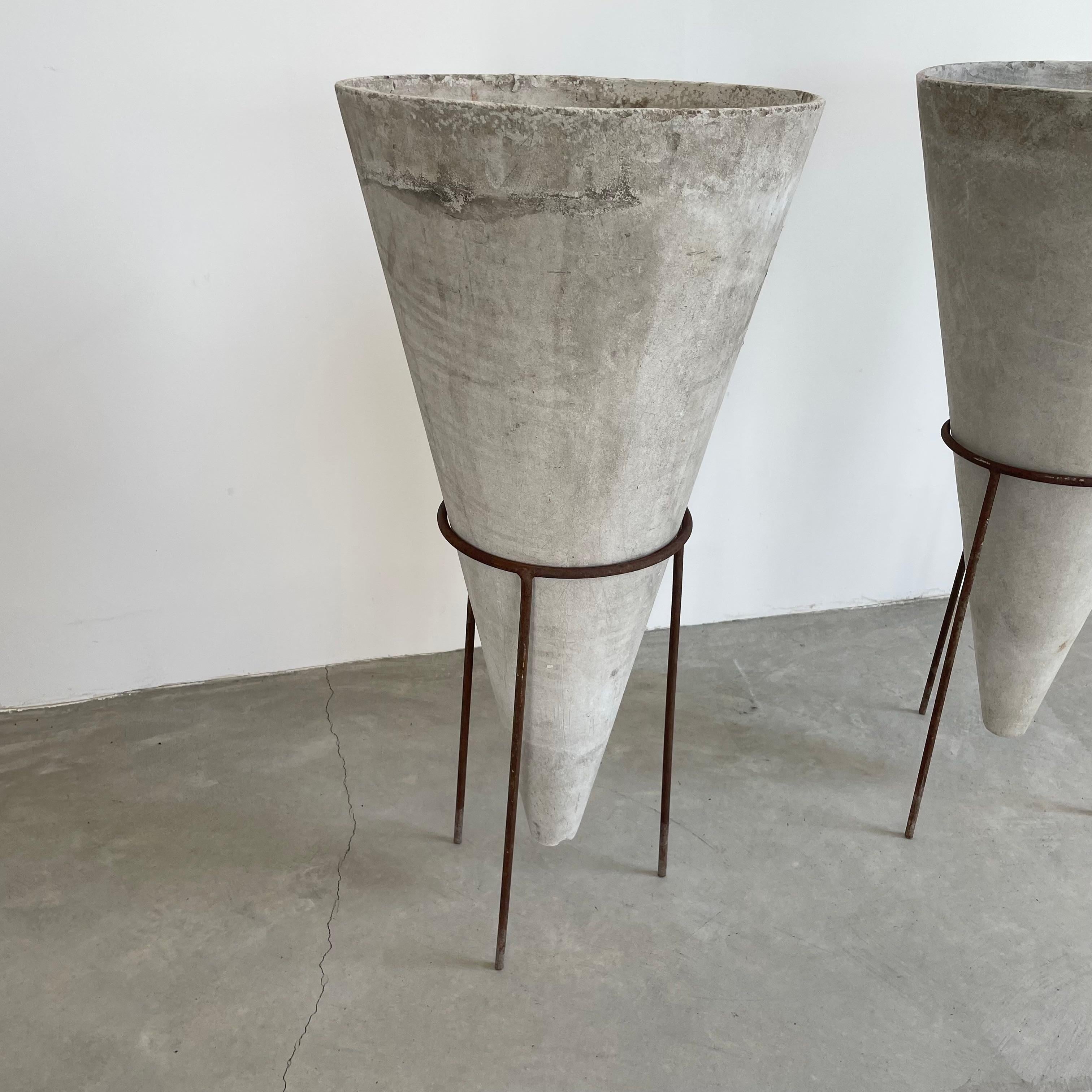 Willy Guhl Concrete Cone Planter on Iron Stand, 1960s 4