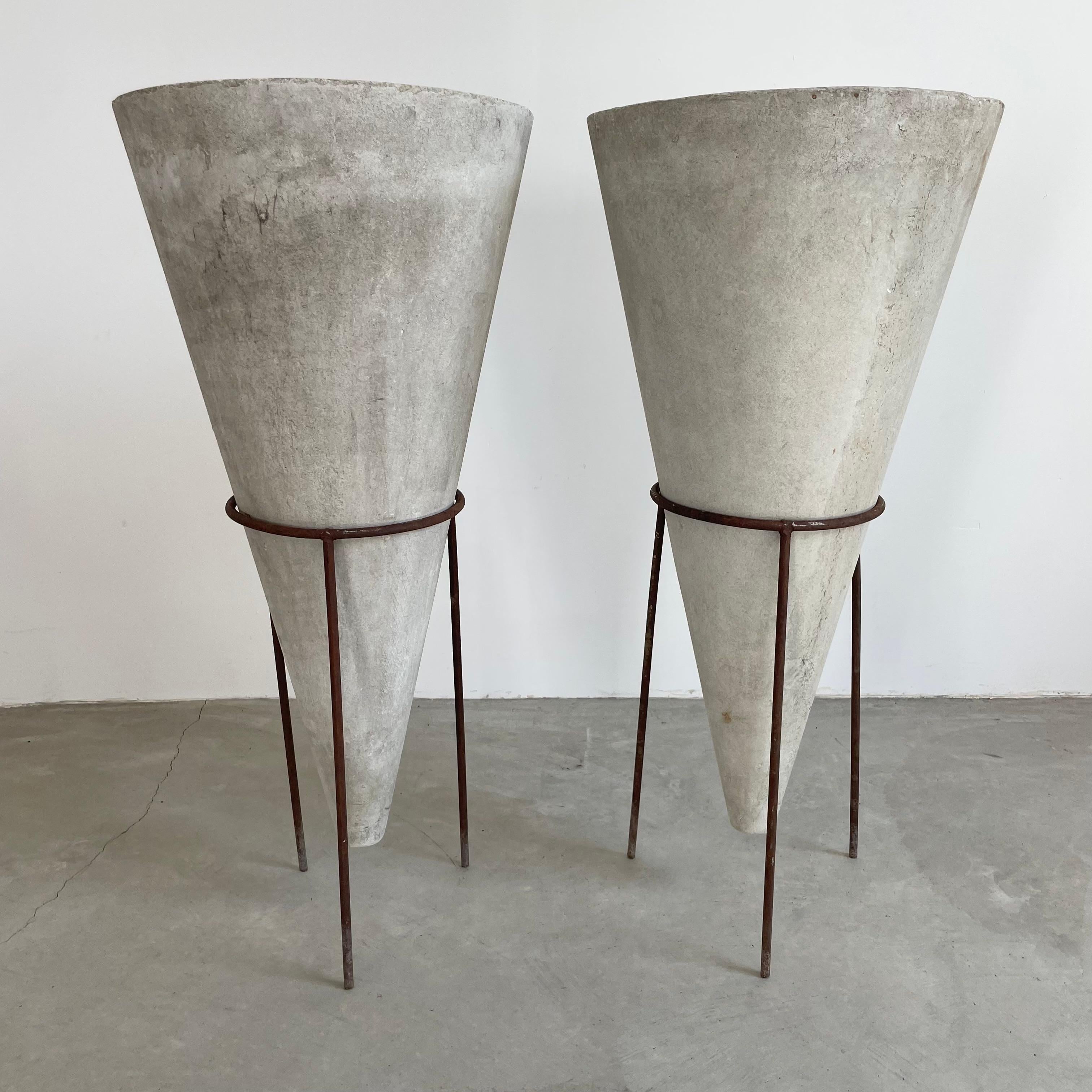 Modern Willy Guhl Concrete Cone Planter on Iron Stand, 1960s