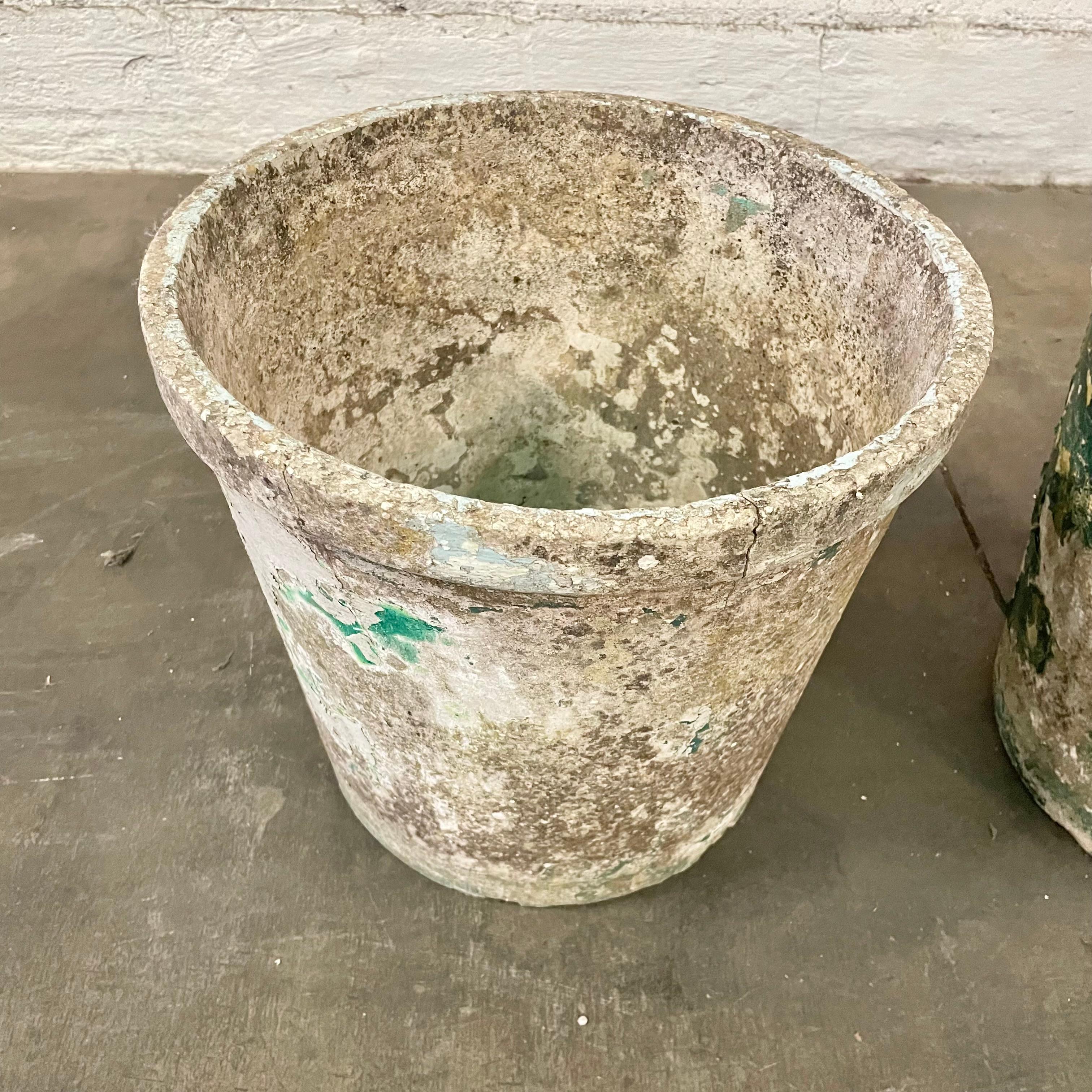 Willy Guhl Concrete Flower Pot, 1960s Switzerland In Good Condition For Sale In Los Angeles, CA