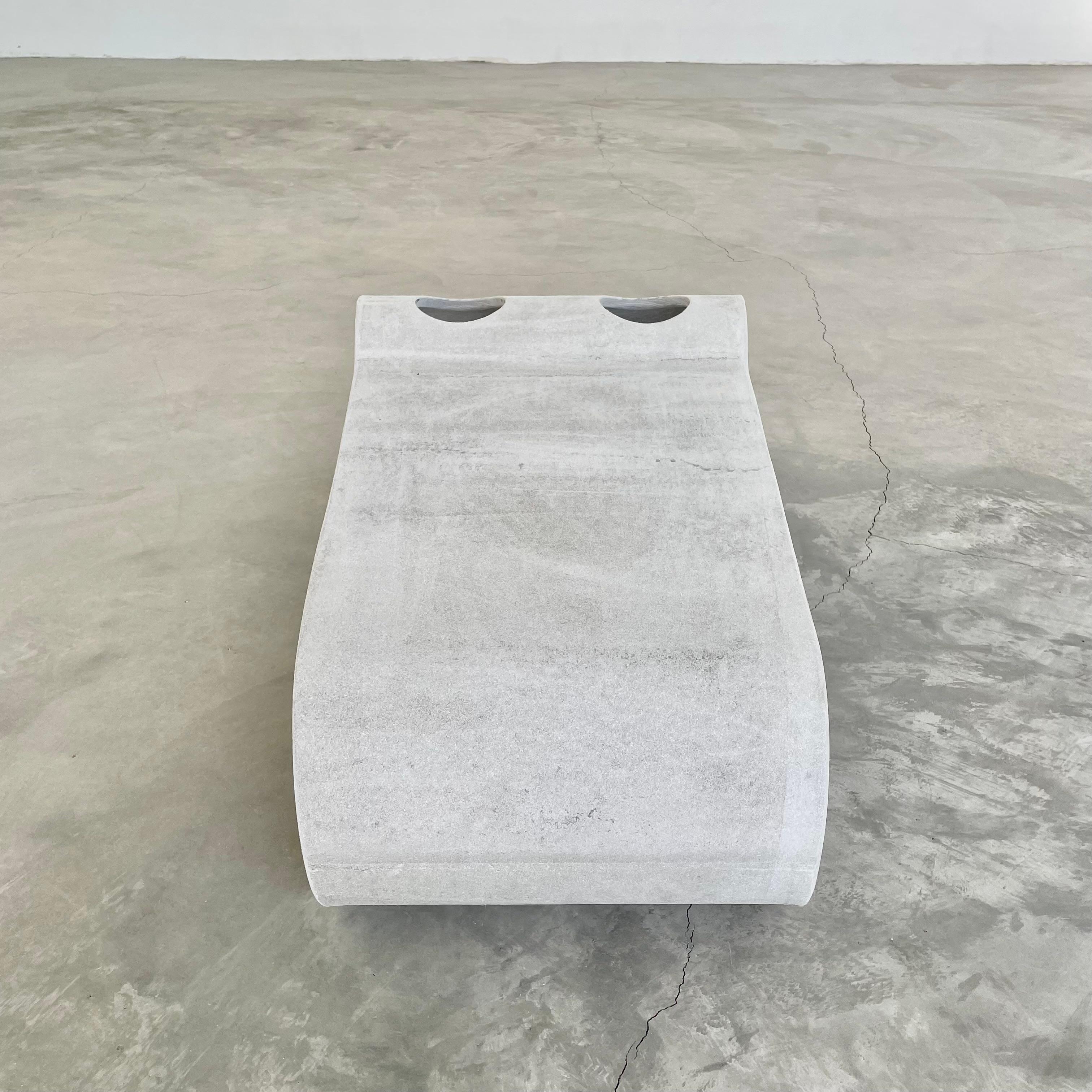 Willy Guhl Concrete Loop Table 1