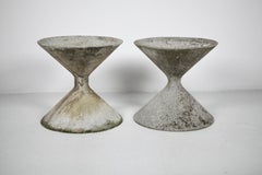 Willy Guhl, Concrete Pair of Spindle Planters, Eternit, 1960s