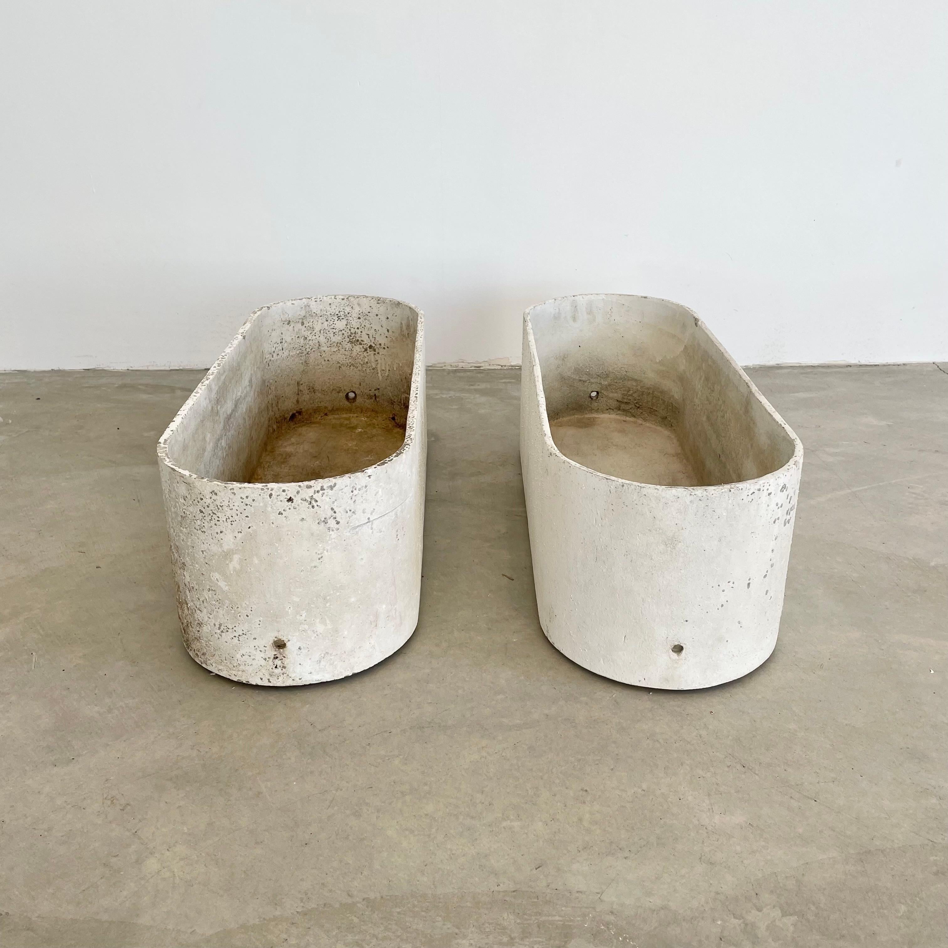 Mid-20th Century Willy Guhl Concrete Pill Shaped Planters, 1960s Switzerland For Sale