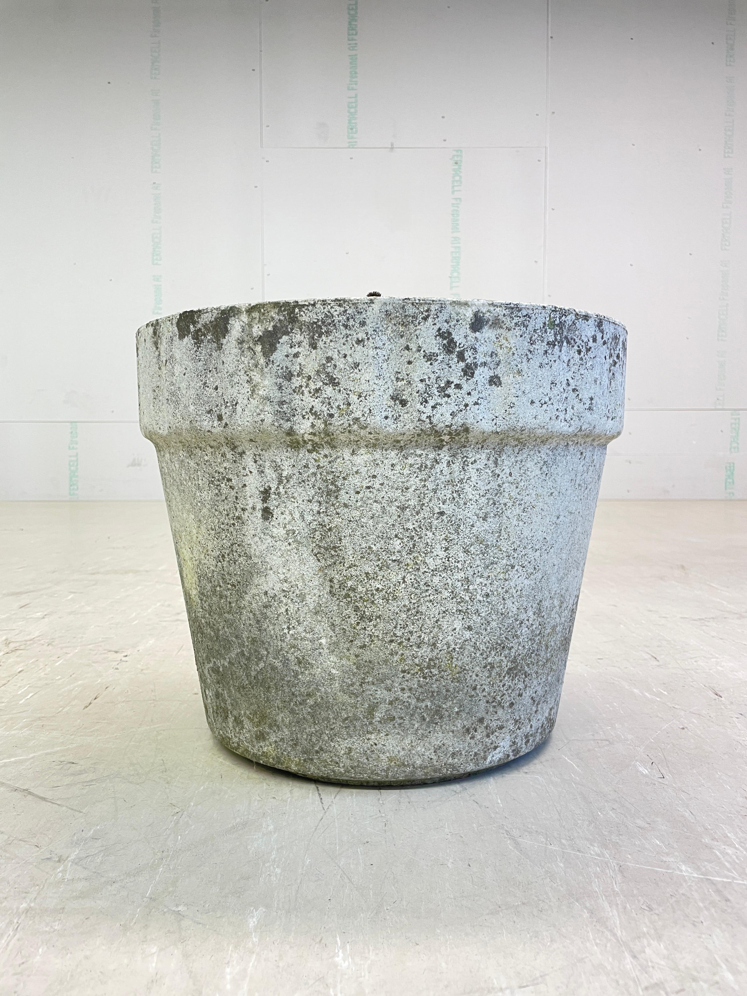 Willy Guhl Concrete Planter - Eternit AG, Switzerland #3 For Sale 3