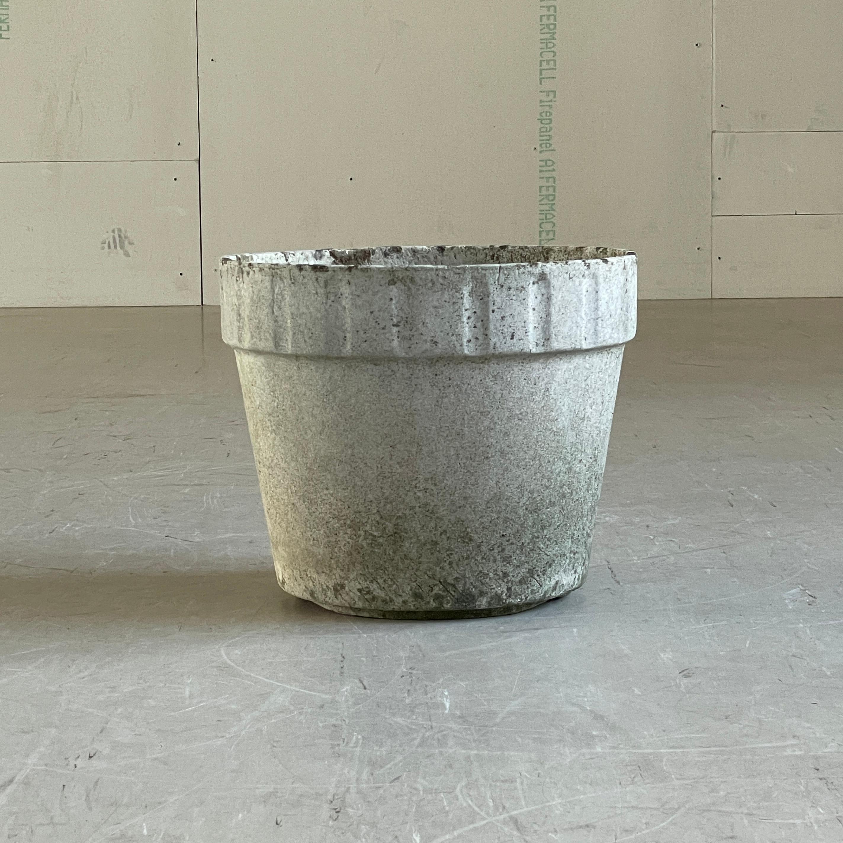Minimalist Willy Guhl Concrete Planter - Eternit AG, Switzerland #4 For Sale