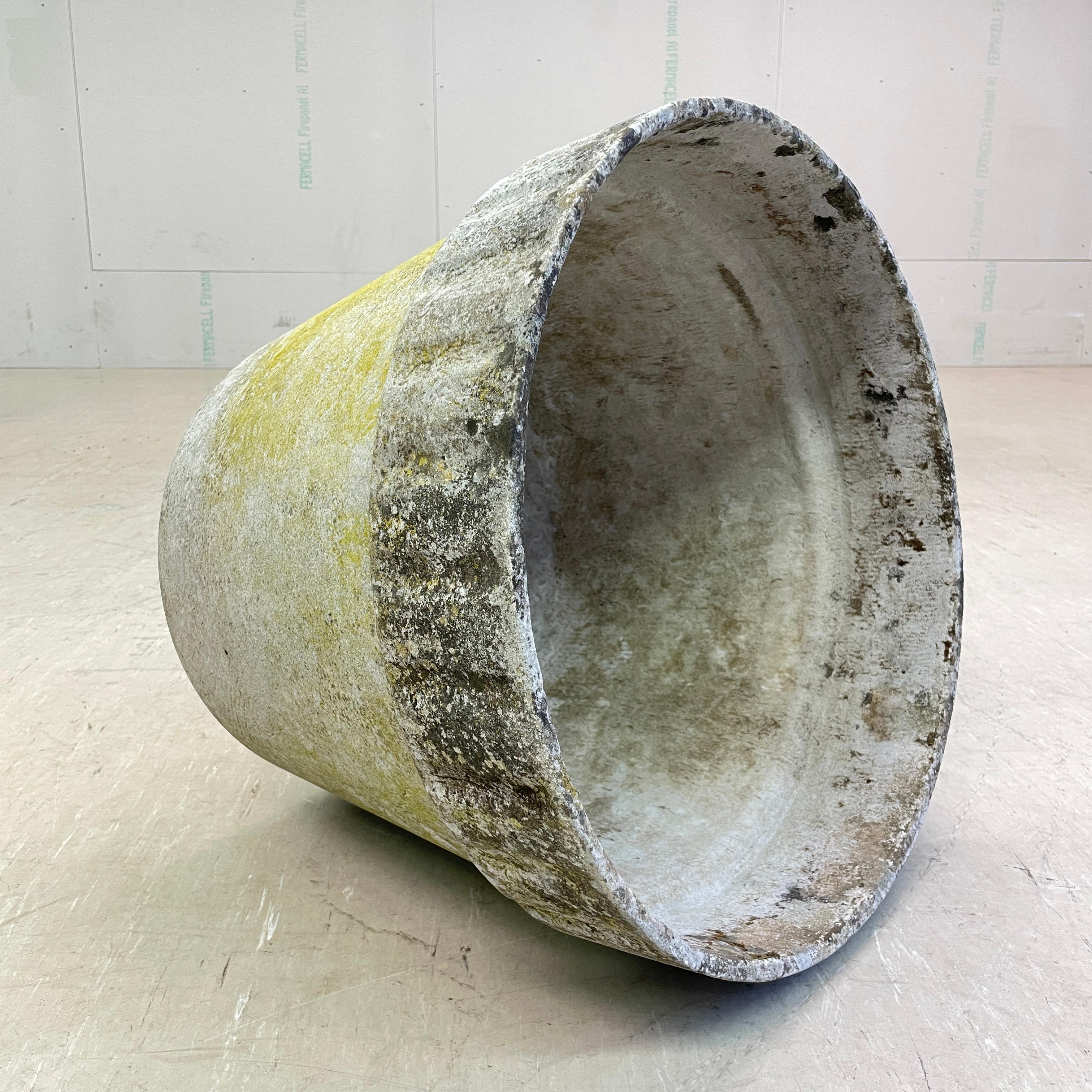 Willy Guhl Concrete Planter - Eternit AG, Switzerland #1 For Sale 2