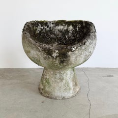 Willy Guhl Concrete Pod Chair, 1960s Switzerland