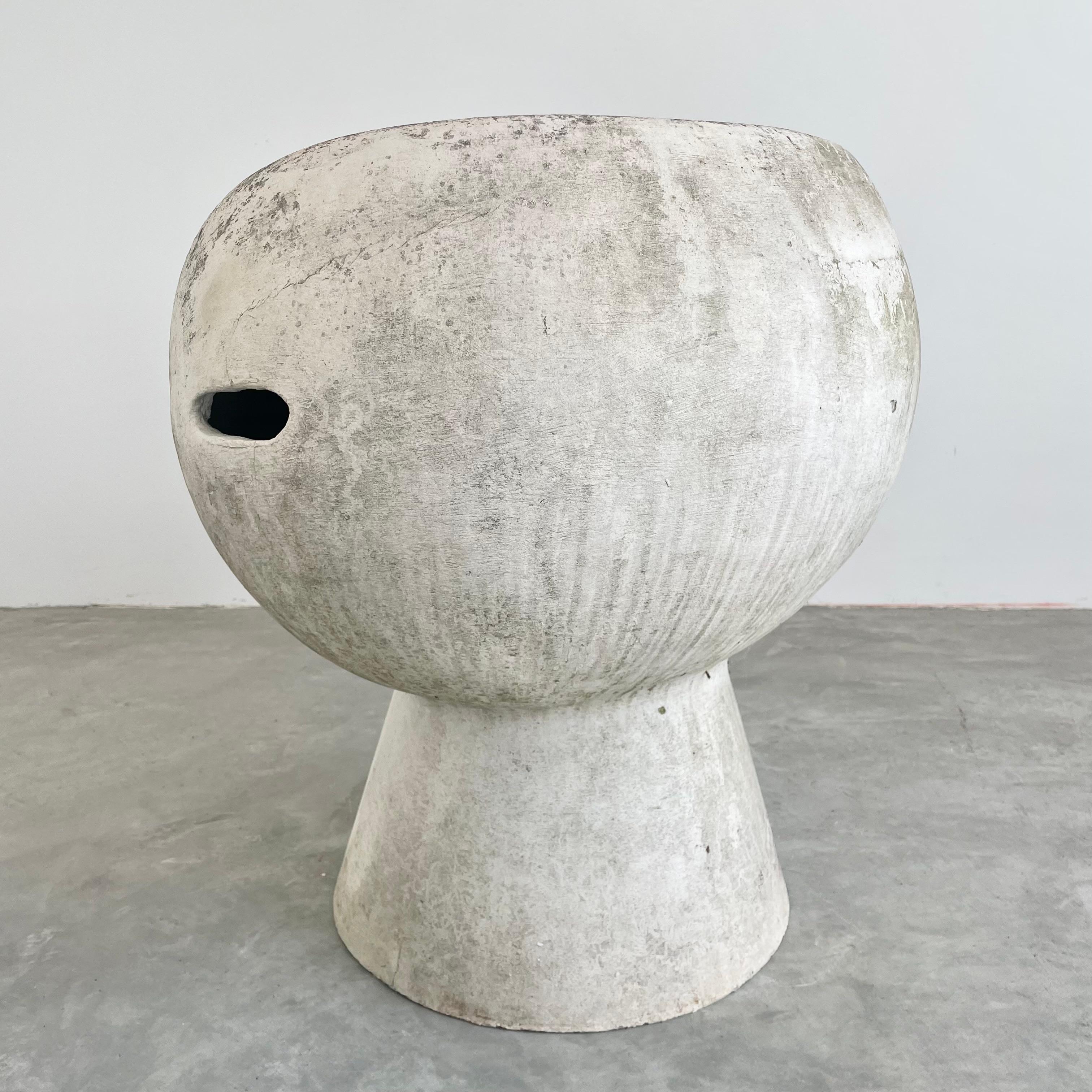 Willy Guhl Concrete Pod Chair, 1960s Switzerland 1