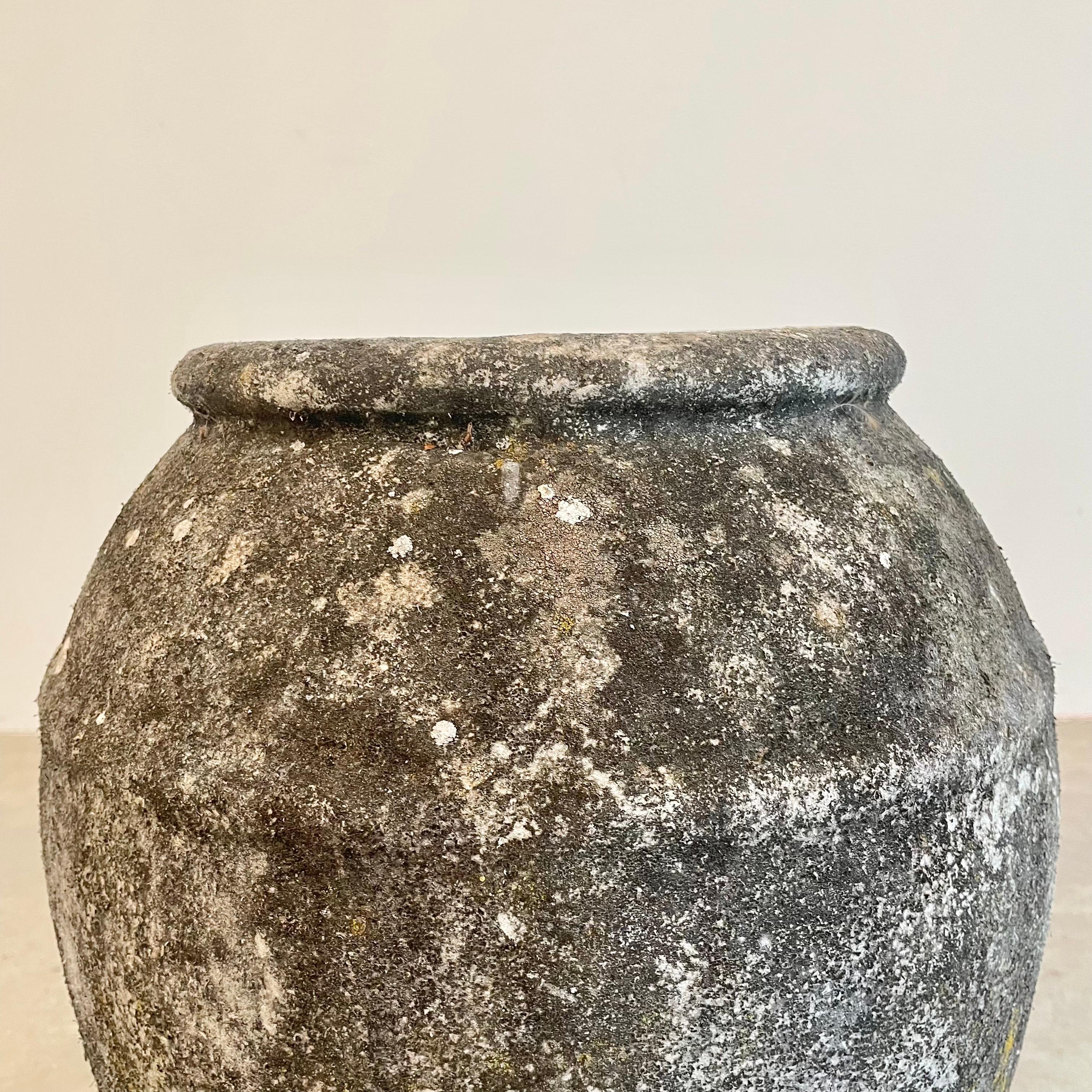 Willy Guhl Concrete Urn, 1960s Switzerland For Sale 3