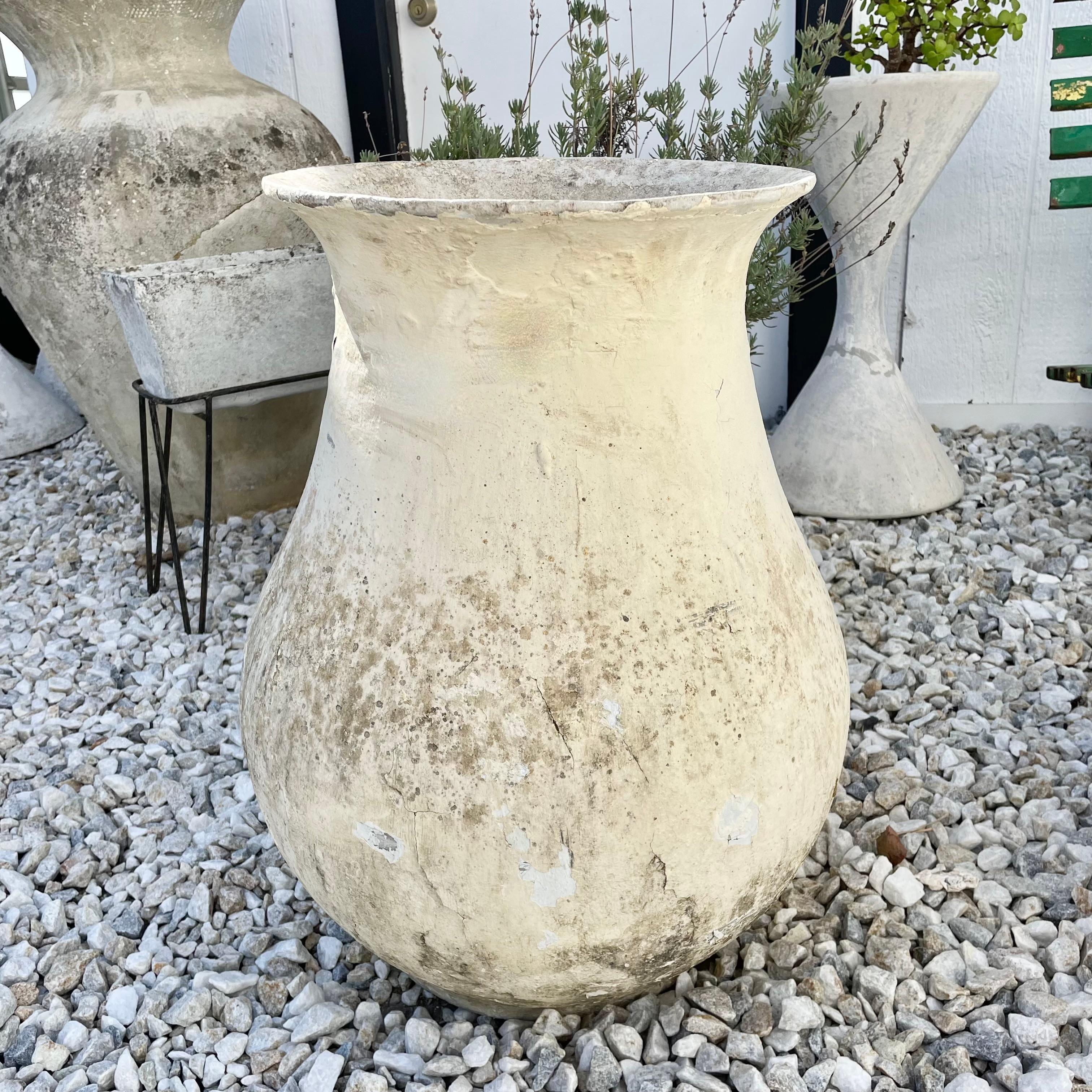 Willy Guhl Concrete Vase, 1960s Switzerland For Sale 7