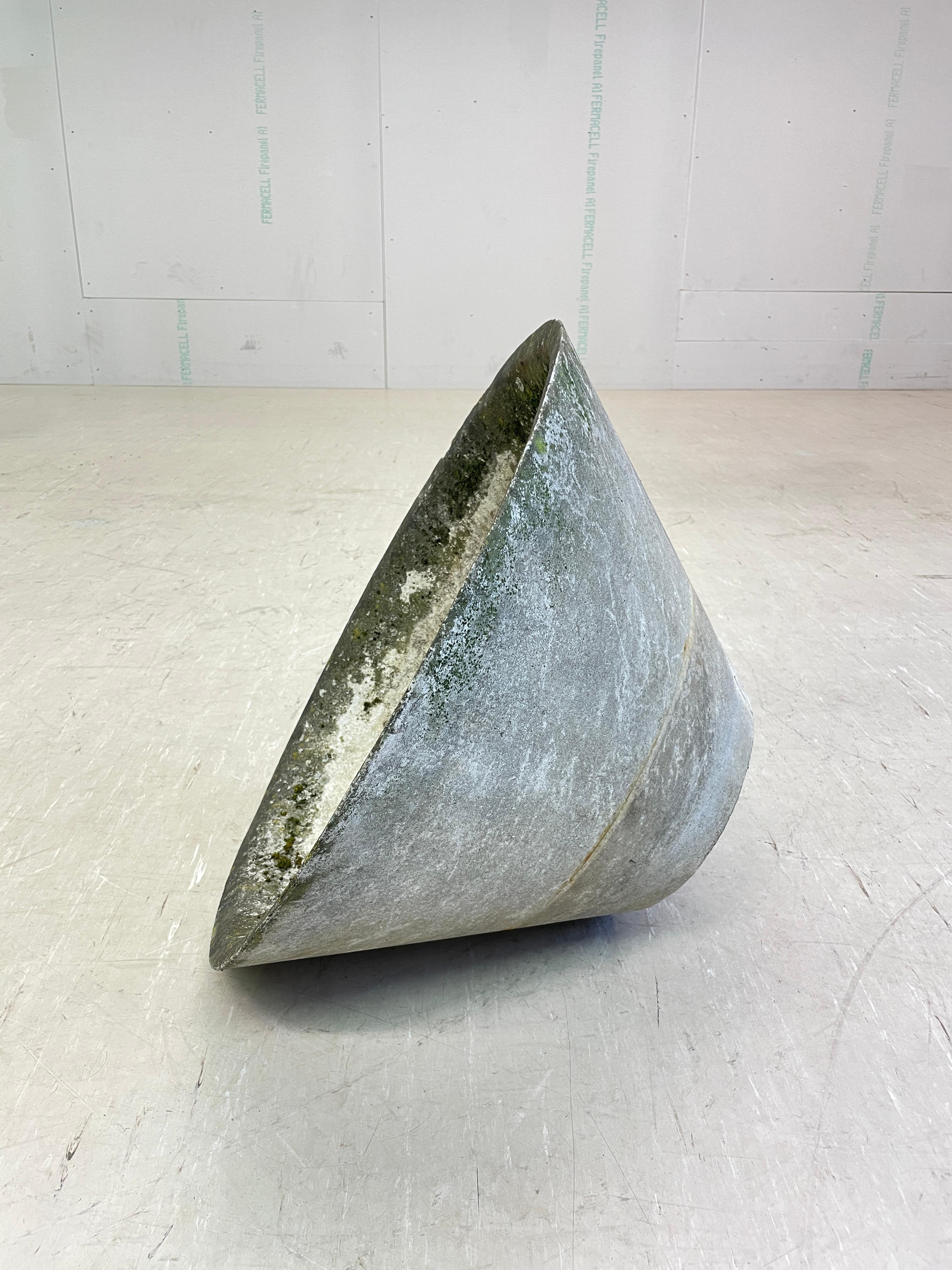 Concrete Willy Guhl Conical Planter - Eternit AG, Switzerland #6 For Sale