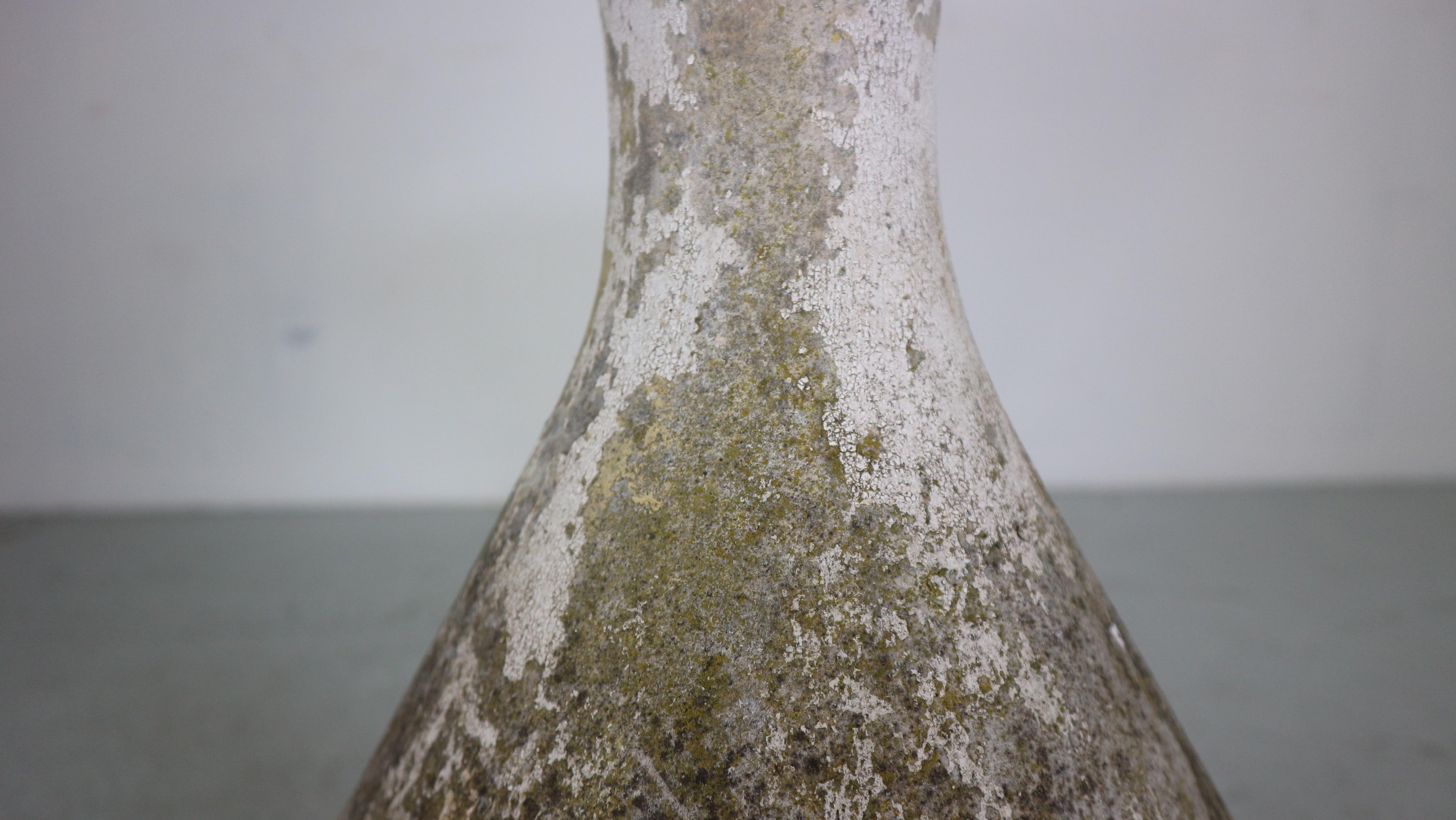 Willy Guhl 'Diablo' Spindel Hourglass Concrete Planter, Switzerland, 1954 1