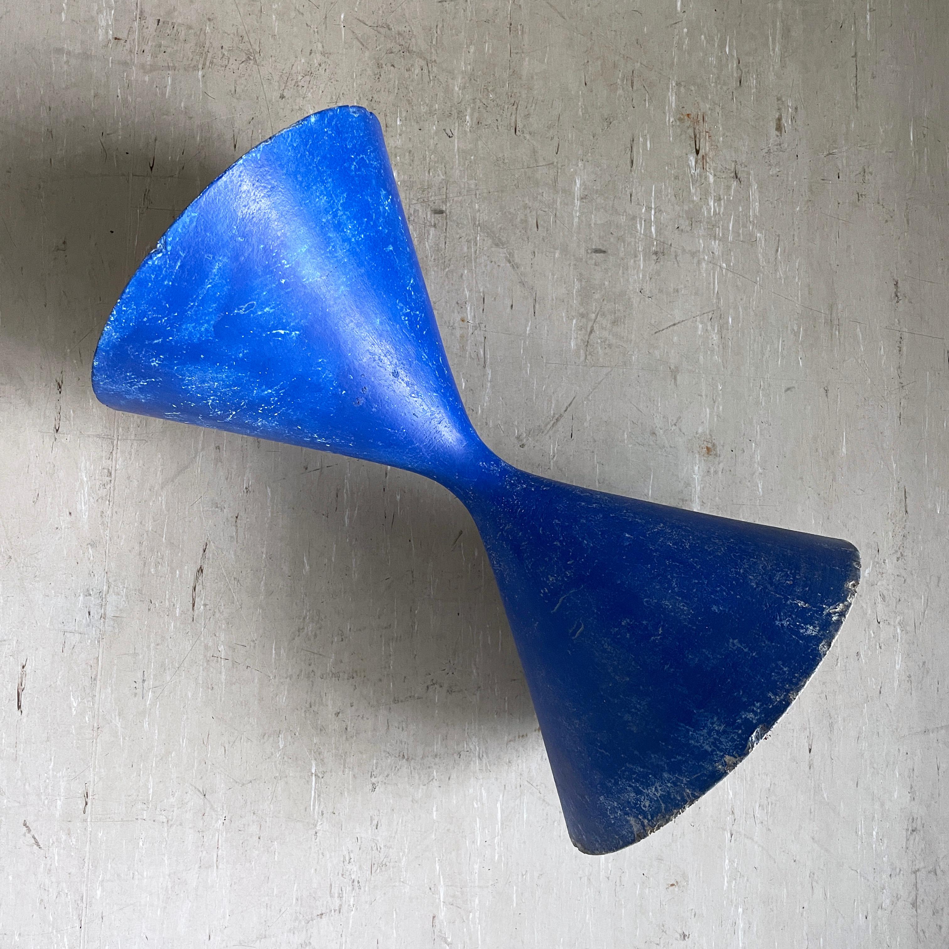 Jardinière à spindel Diabolo de Willy Guhl - Eternit AG 5