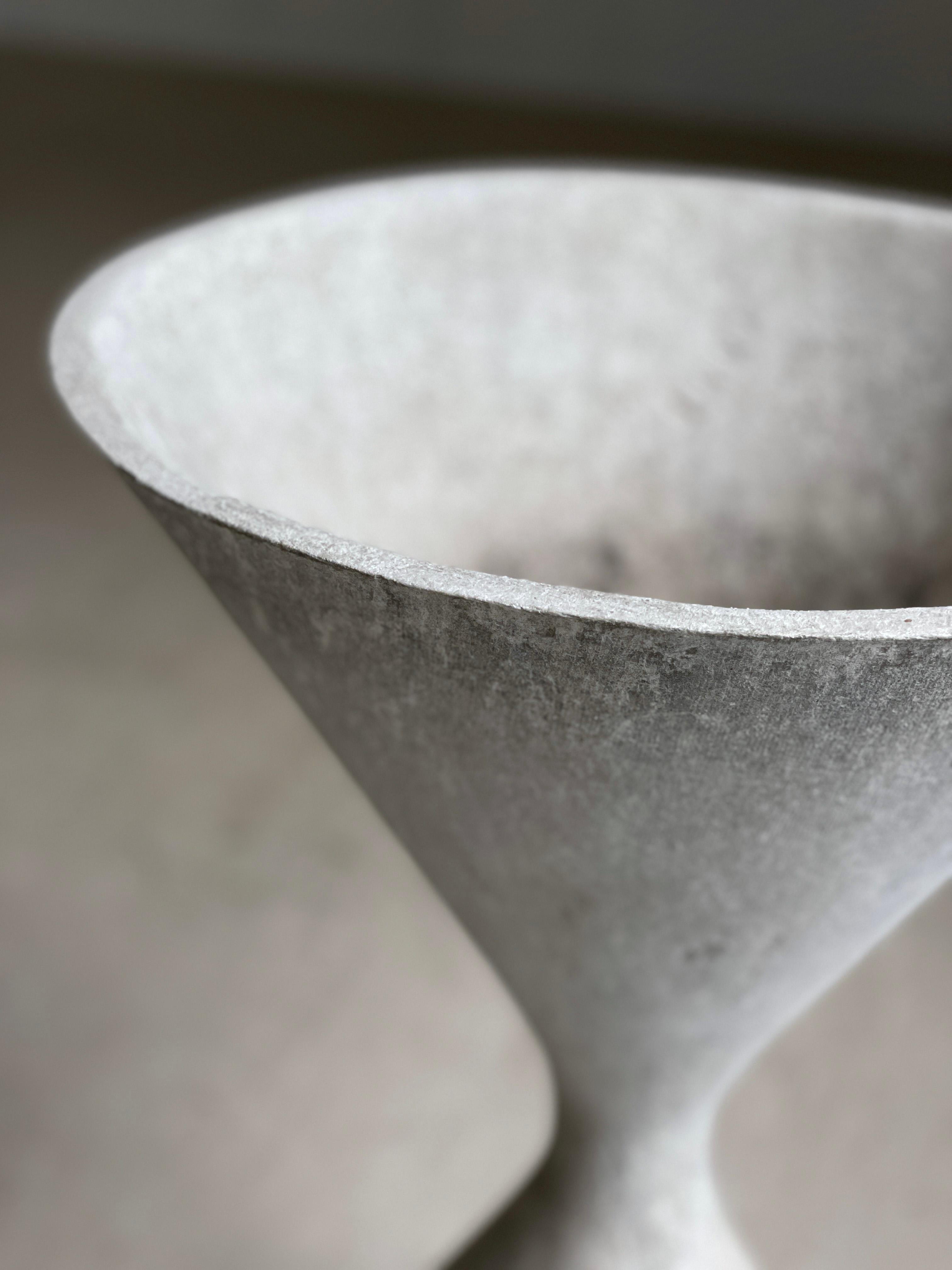 Willy Guhl 'Diabolo' Spindel Planter - Eternit AG, Switzerland For Sale 2