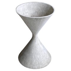 Willy Guhl 'Diabolo' Spindel Planter - Eternit AG, Switzerland
