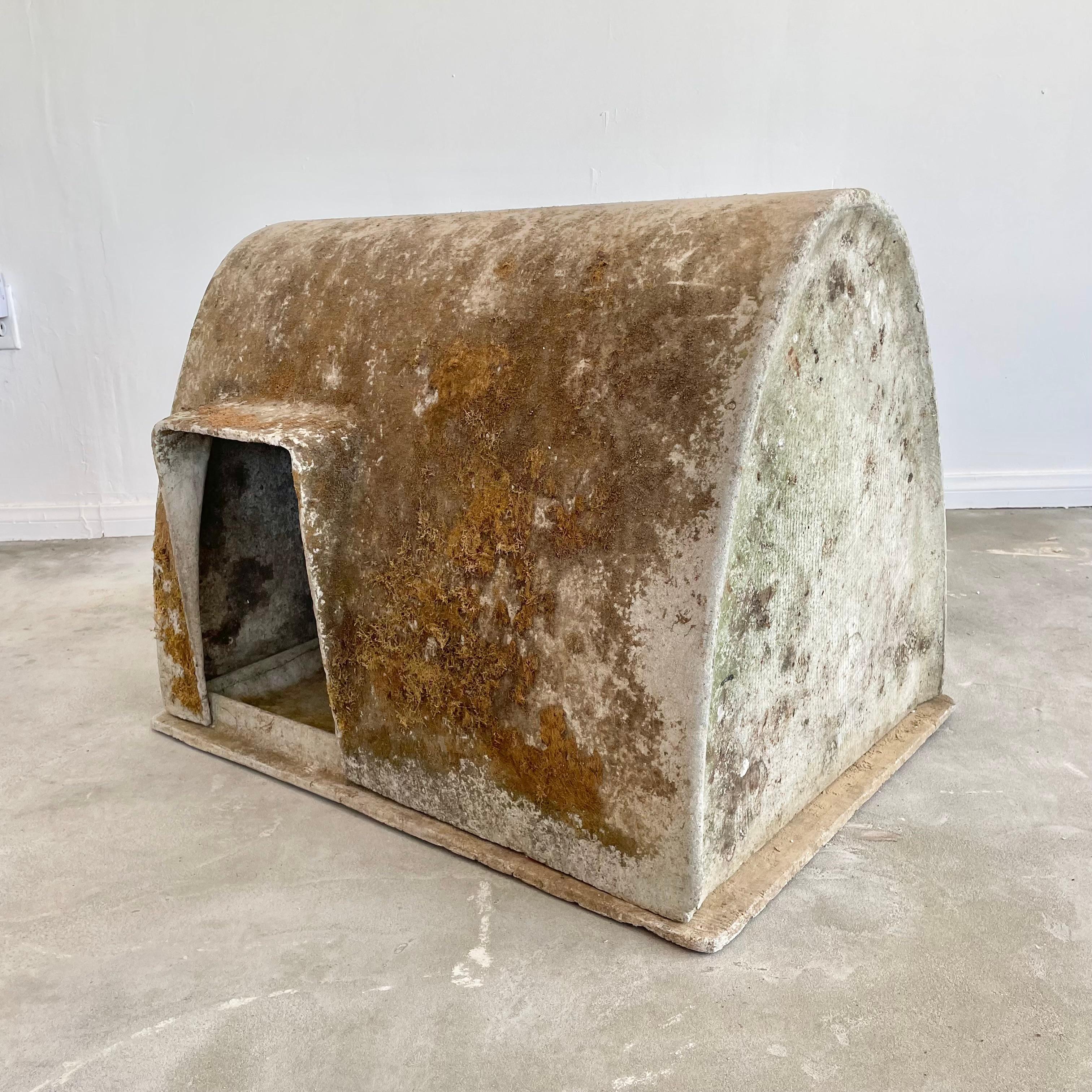 concrete dog house