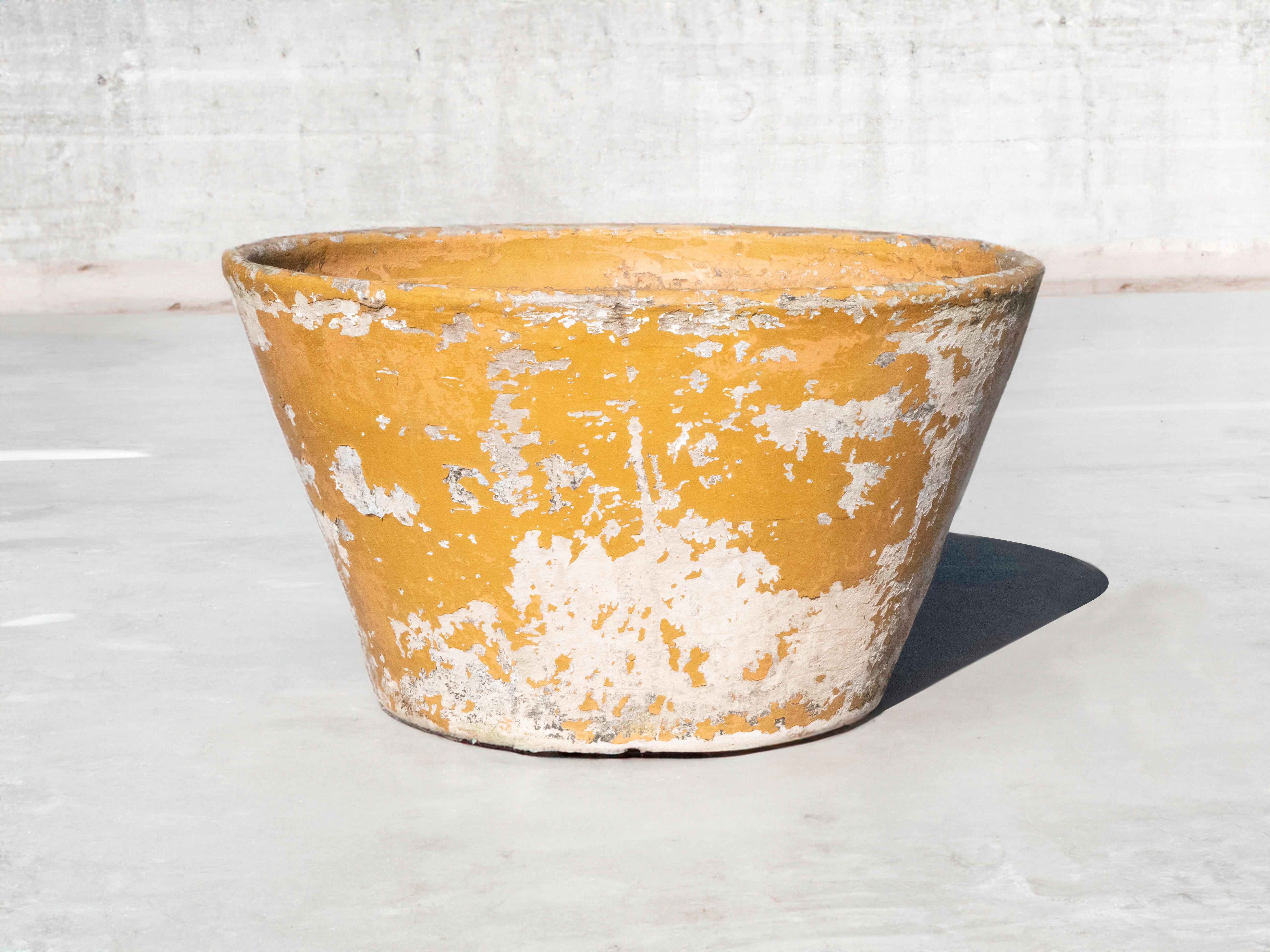 Mid-Century Modern Willy Guhl Extra Large Concrete Planter for Eternit, Switzerland 1960's For Sale