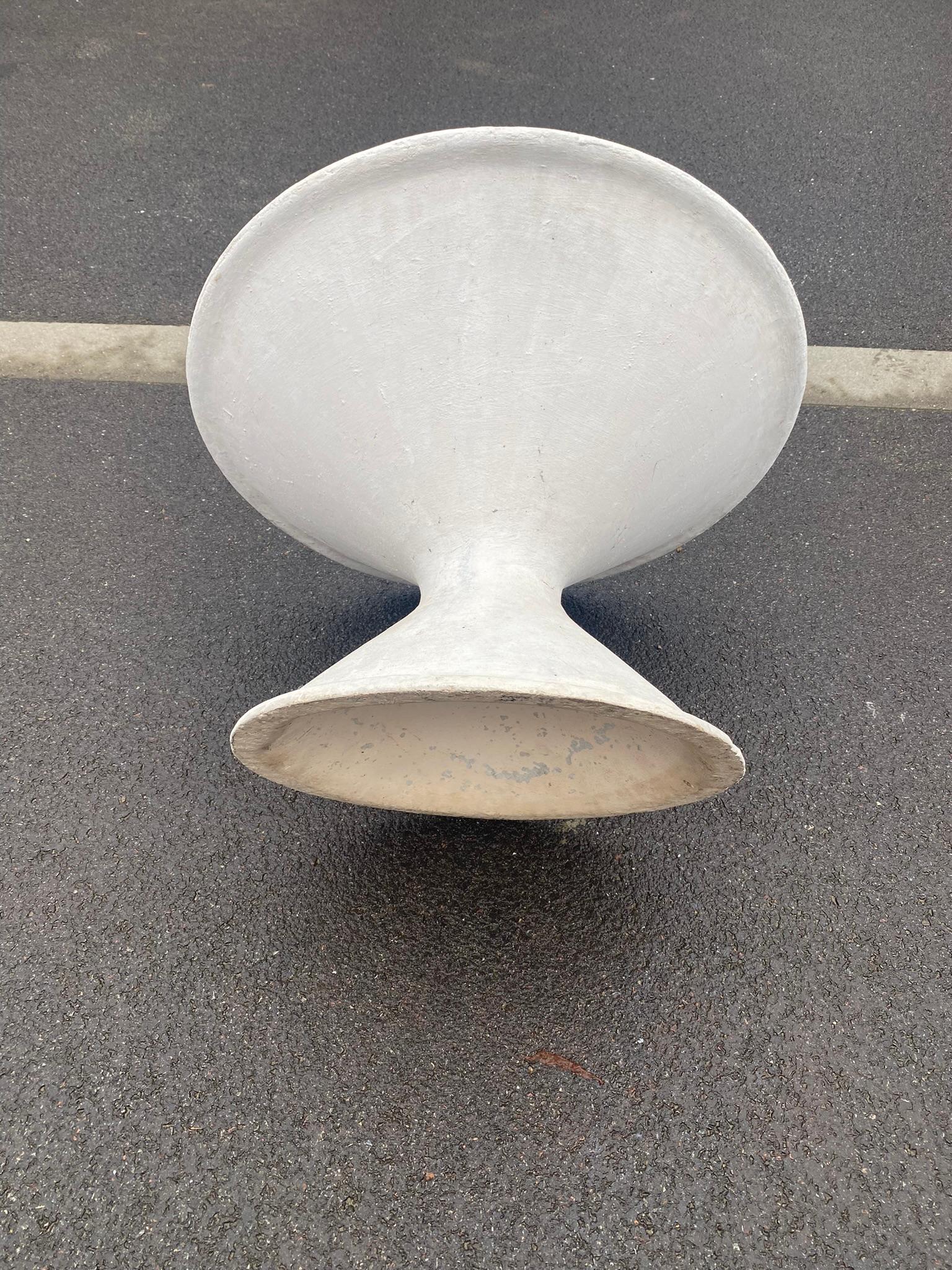 Willy Guhl for Eternit Concrete Planters For Sale 5