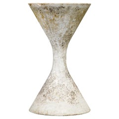 Willy Guhl for Eternit 'Diablo'  Hourglass Concrete Spindel Planter, c 1968