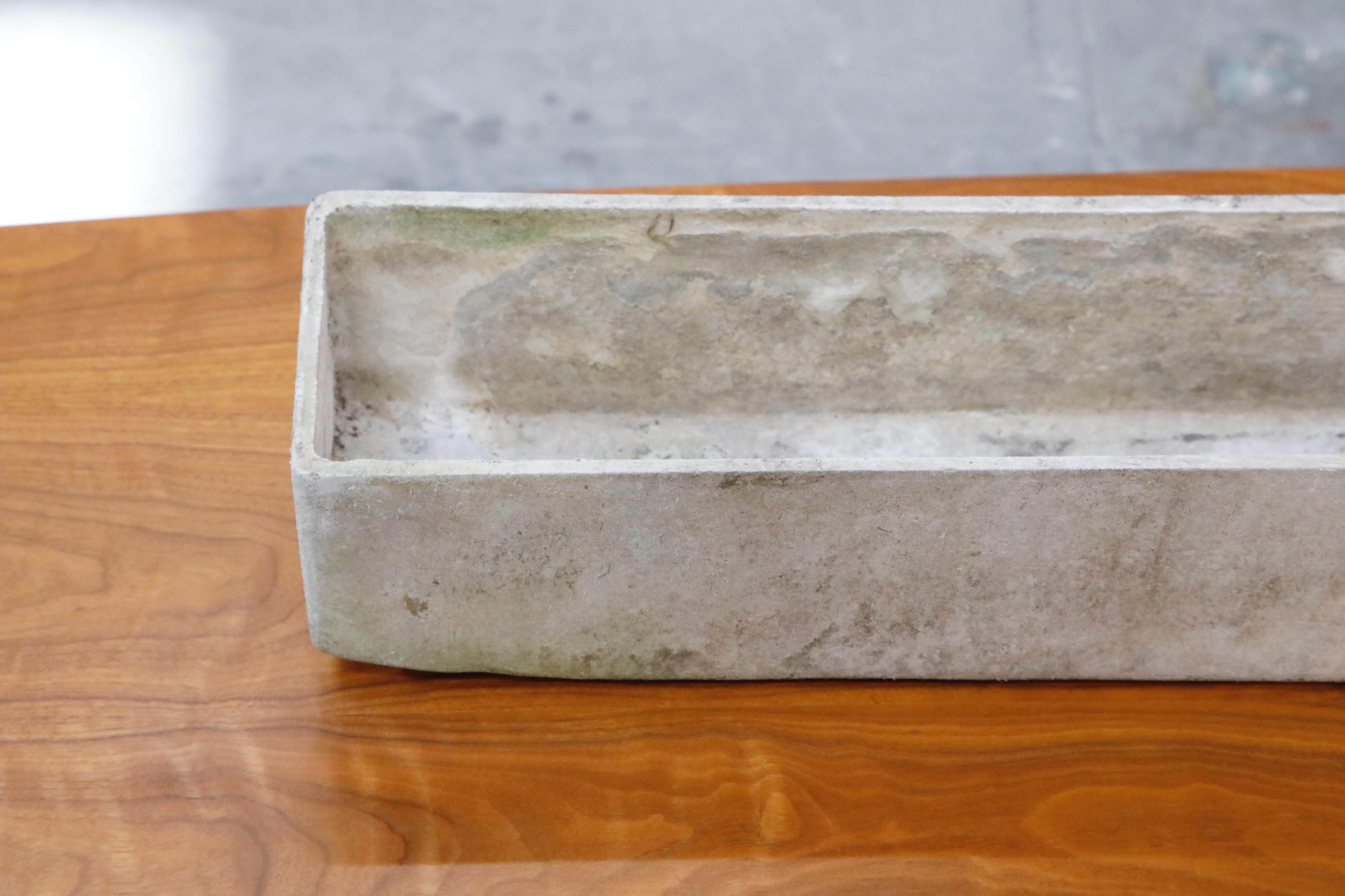 Willy Guhl for Eternit Extra-Long Rectangle Concrete Outdoor Planter, circa 1968 In Good Condition In Los Angeles, CA