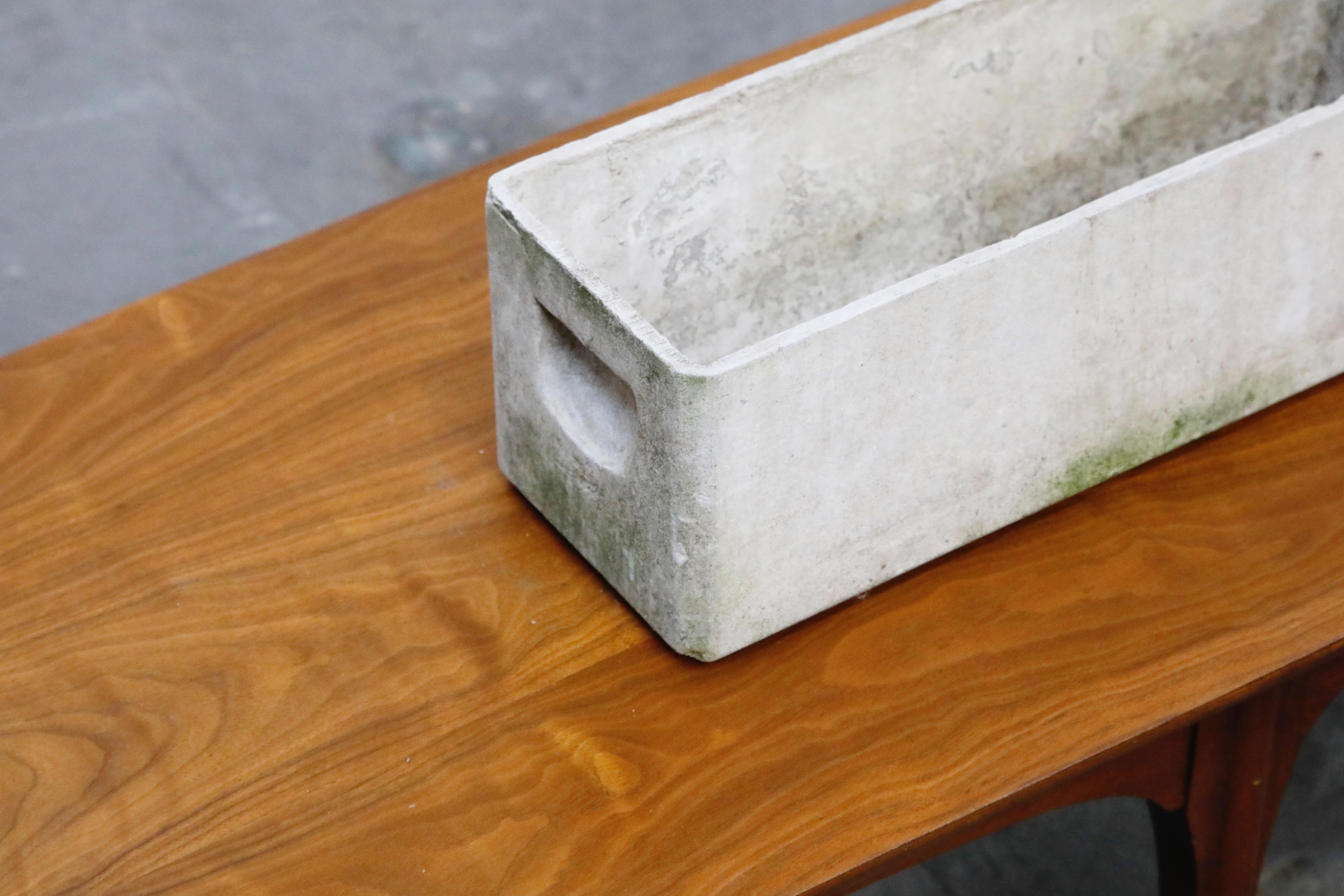 Willy Guhl for Eternit Large Rectangle Concrete Outdoor Handle Planter In Good Condition For Sale In Los Angeles, CA