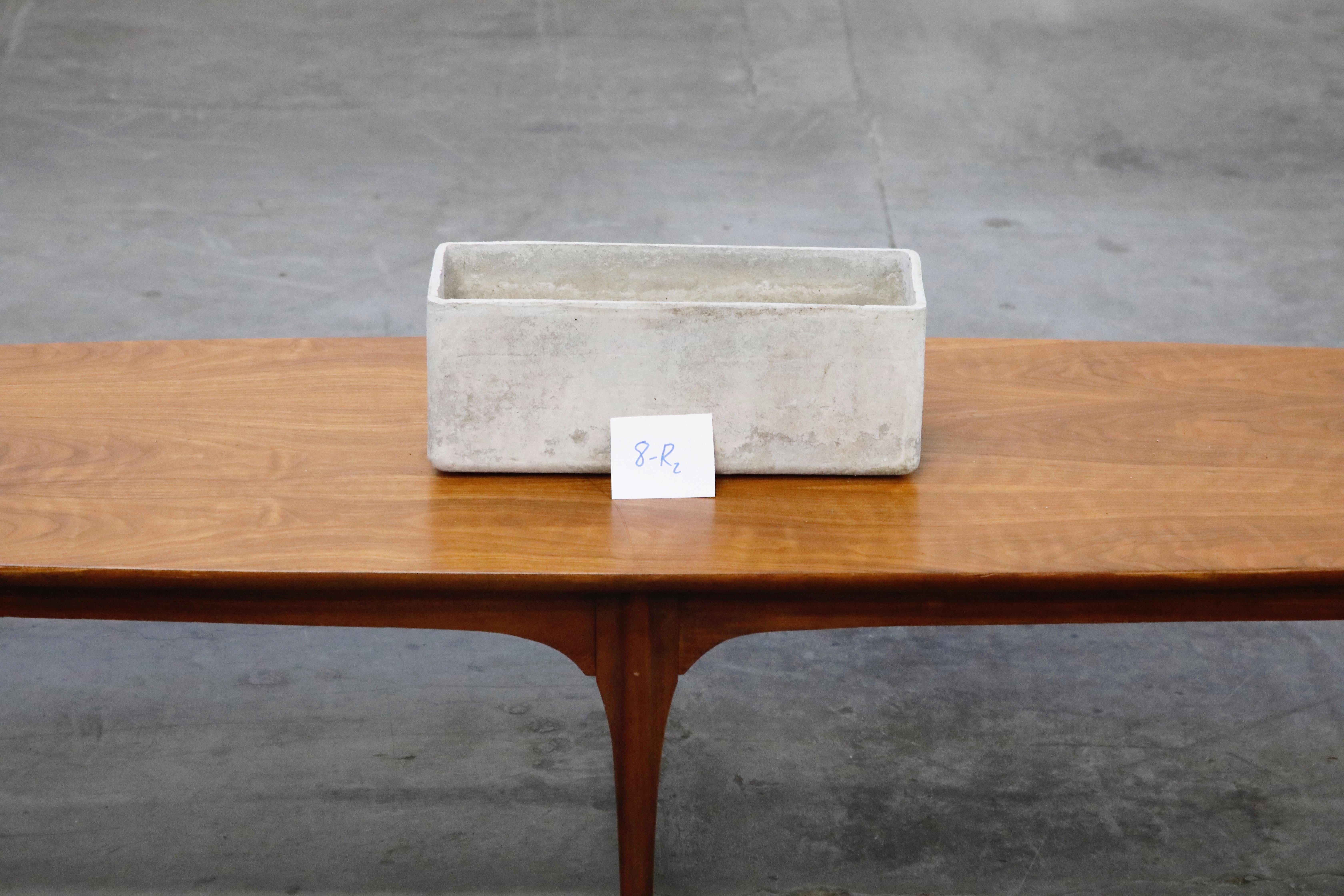 Willy Guhl for Eternit Large Rectangle Concrete Outdoor Planter:: 1970s:: Signed en vente 4