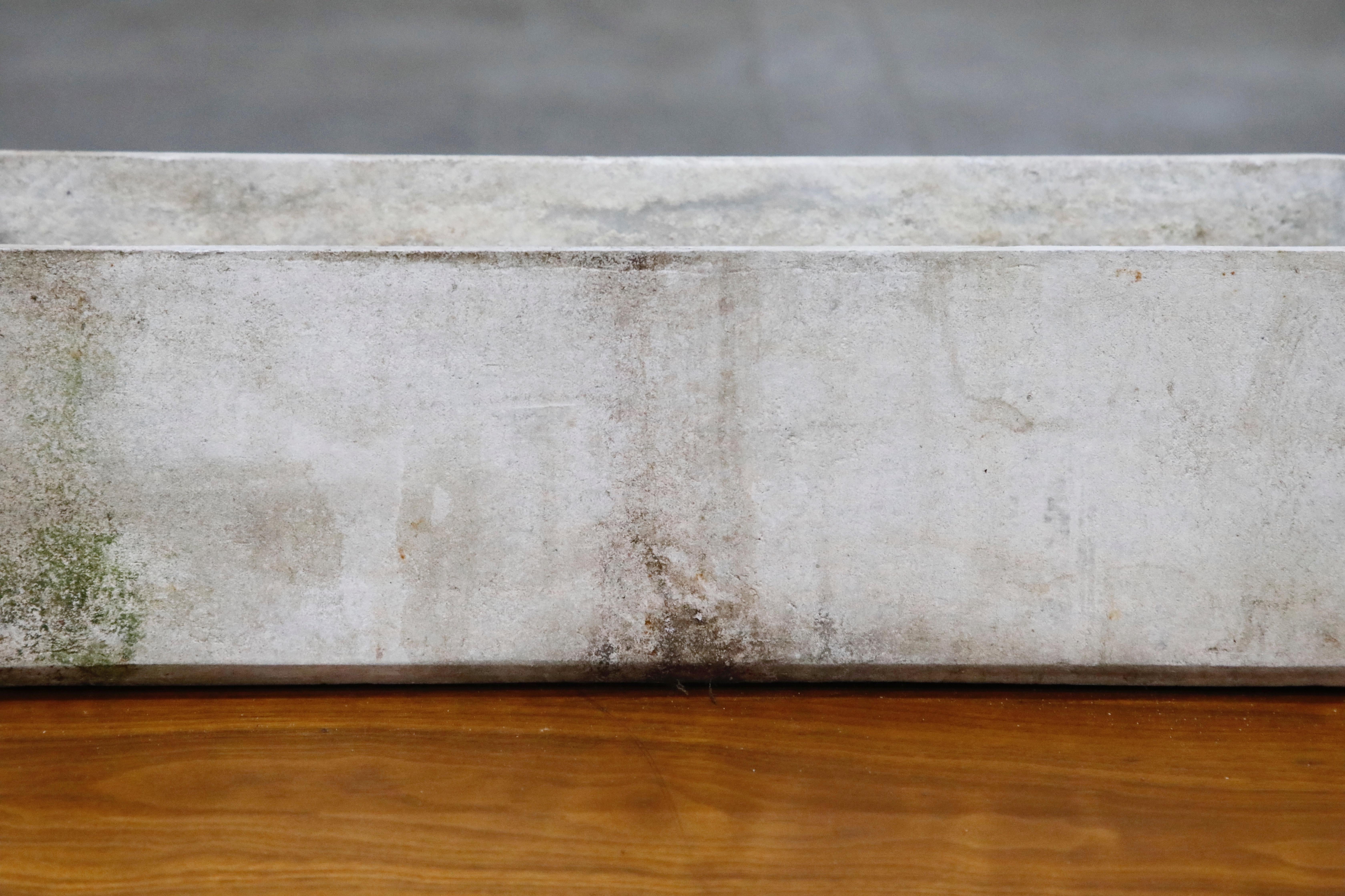 Mid-20th Century Willy Guhl for Eternit Rectangle Concrete Outdoor Handle Planter, circa 1968 For Sale
