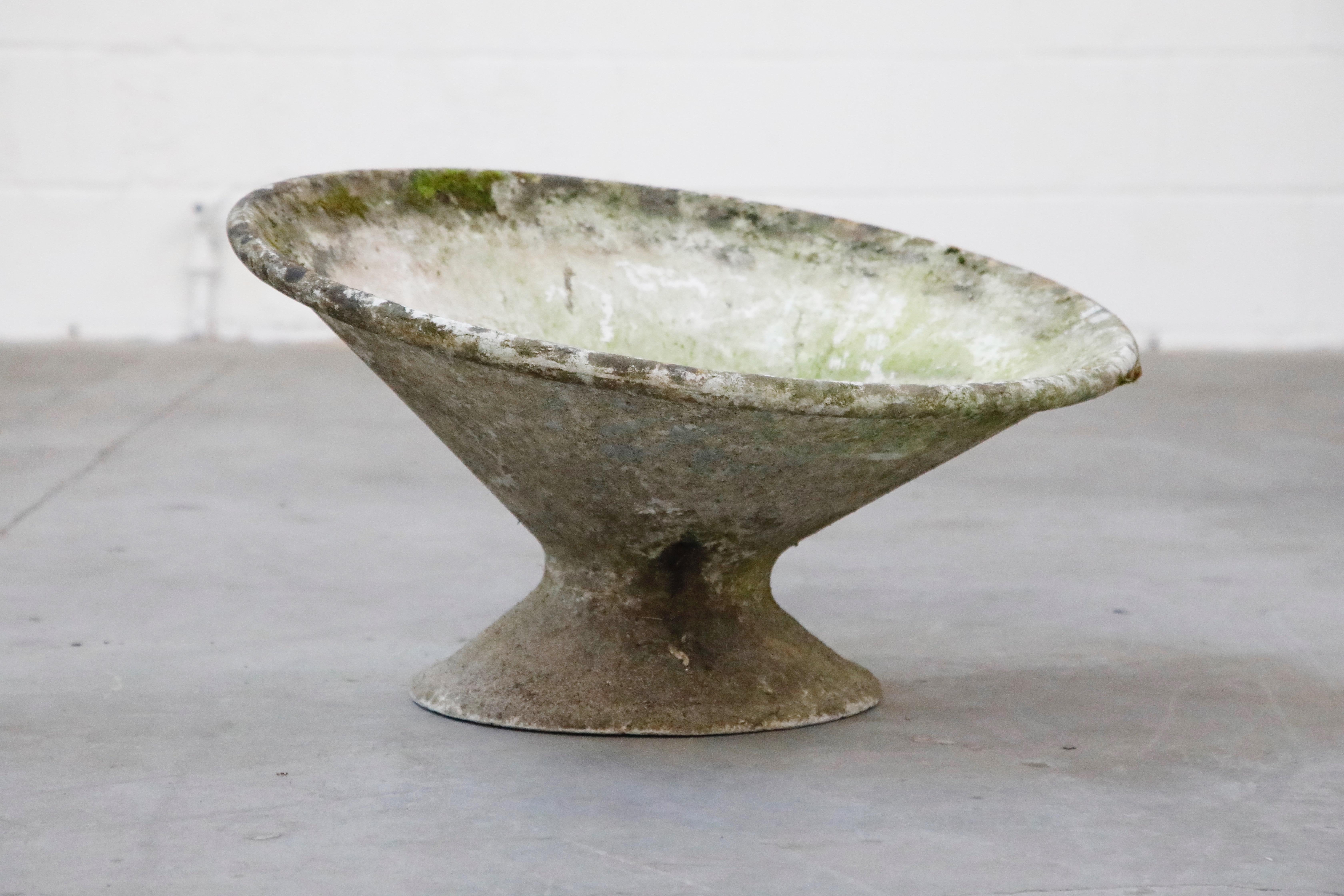 Swiss Willy Guhl for Eternit Tilted Concrete Planter, circa 1968