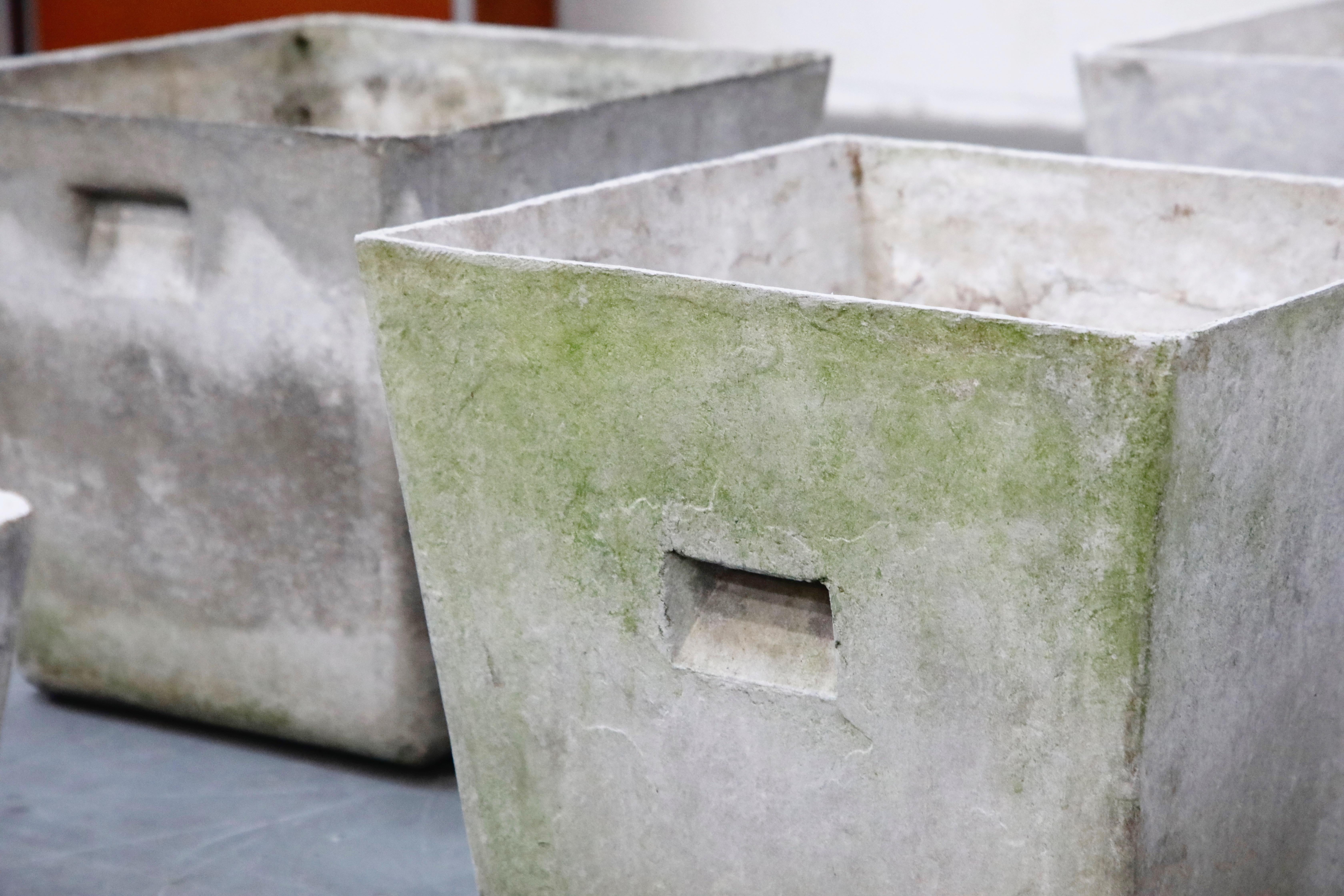 Willy Guhl for Eternit Trapezoid Concrete Planters with Handles, circa 1968 8