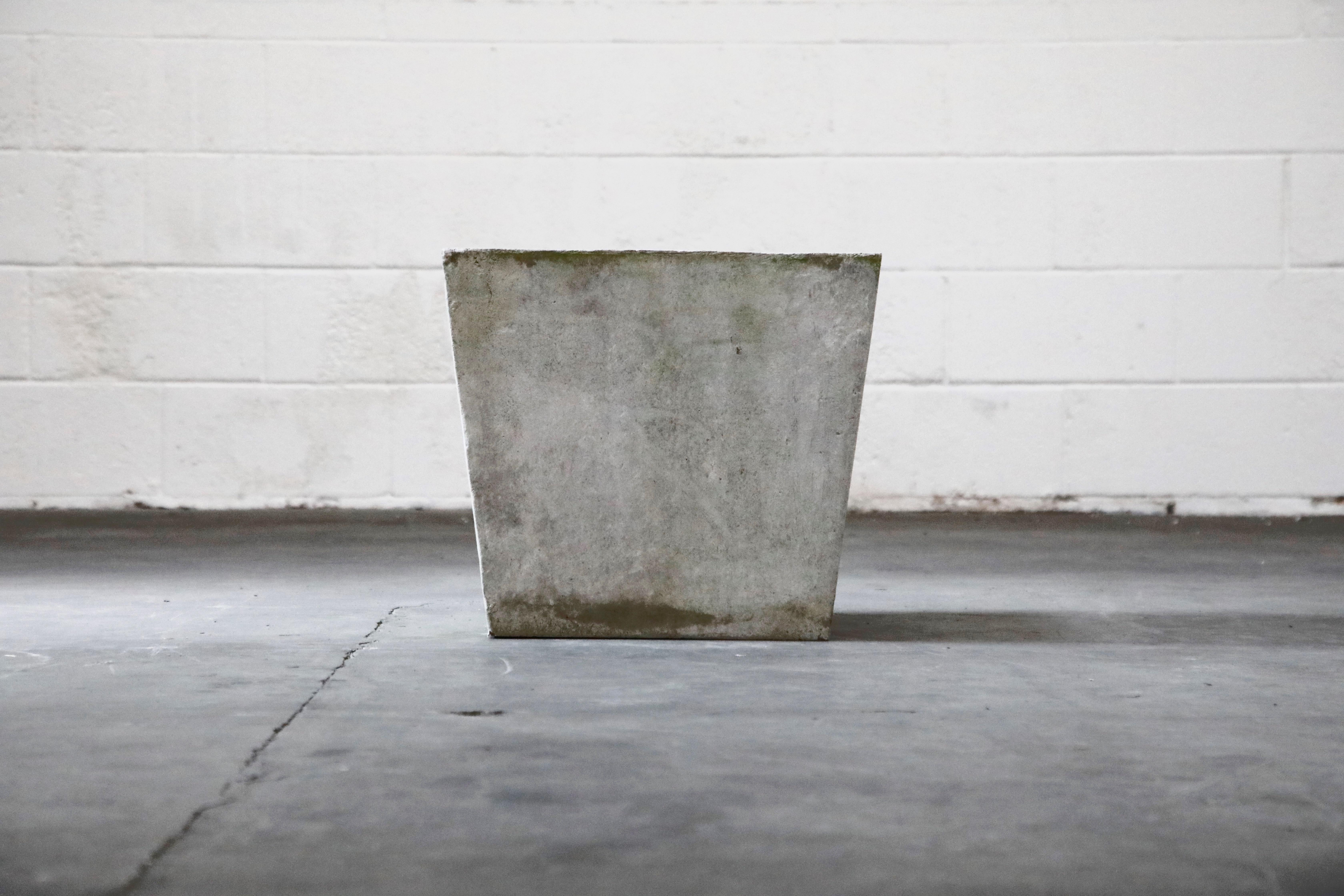 Swiss Willy Guhl for Eternit Trapezoid Concrete Planters with Handles, circa 1968