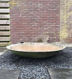 Willy Guhl for Eternit, Enormous Midcentury Saucer Planter, Garden Element