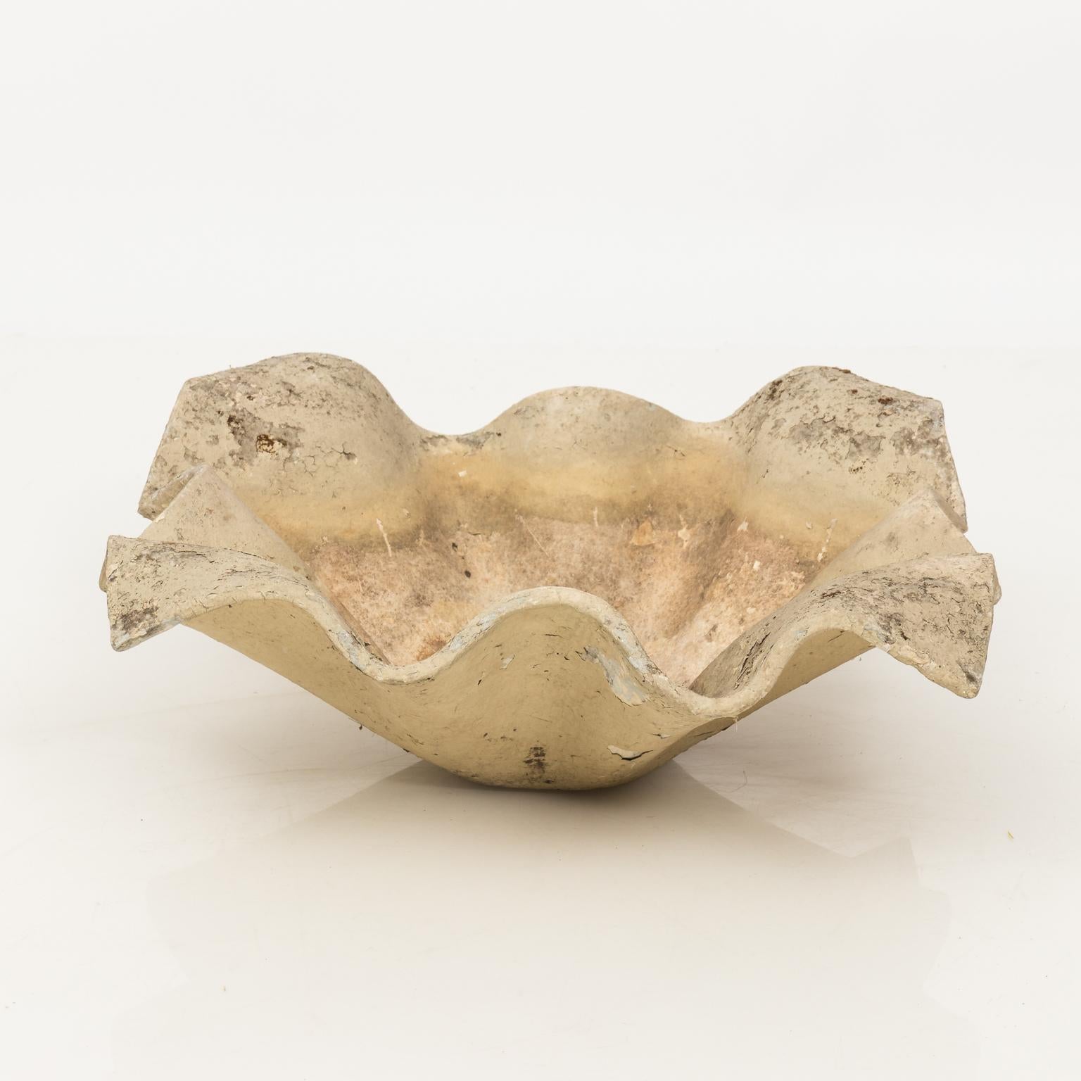 Willy Guhl Handkerchief Planters In Good Condition For Sale In Stamford, CT