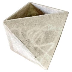 Willy Guhl Heptagon Faceted Planter