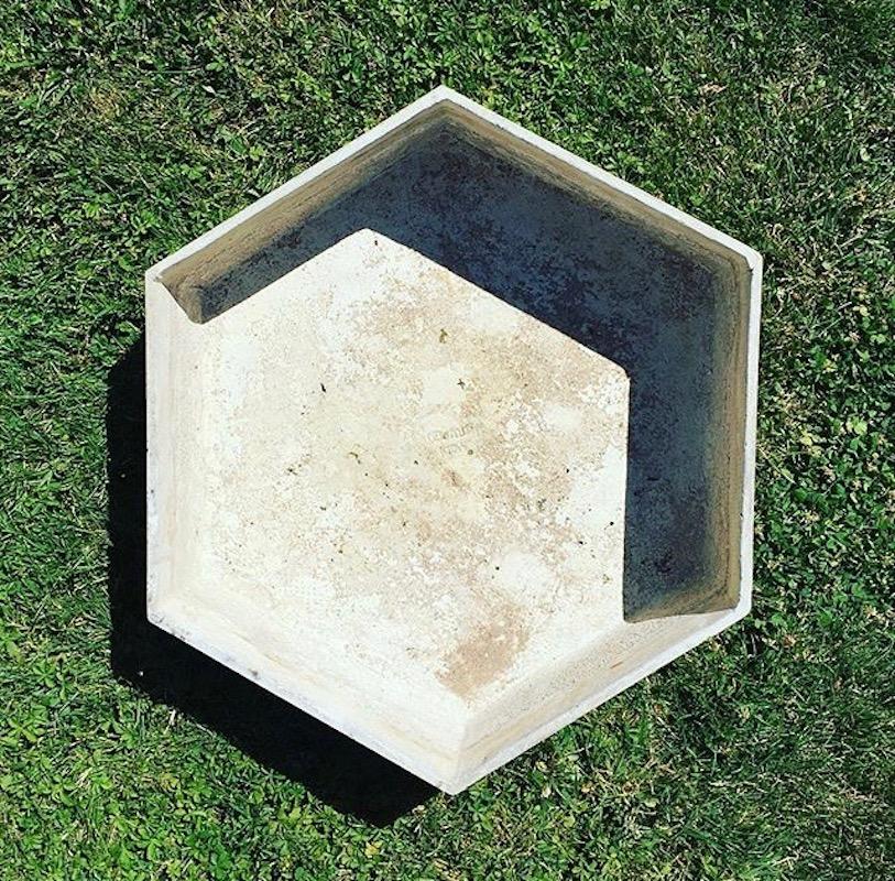 Willy Guhl Hexagon Planter In Excellent Condition In Los Angeles, CA