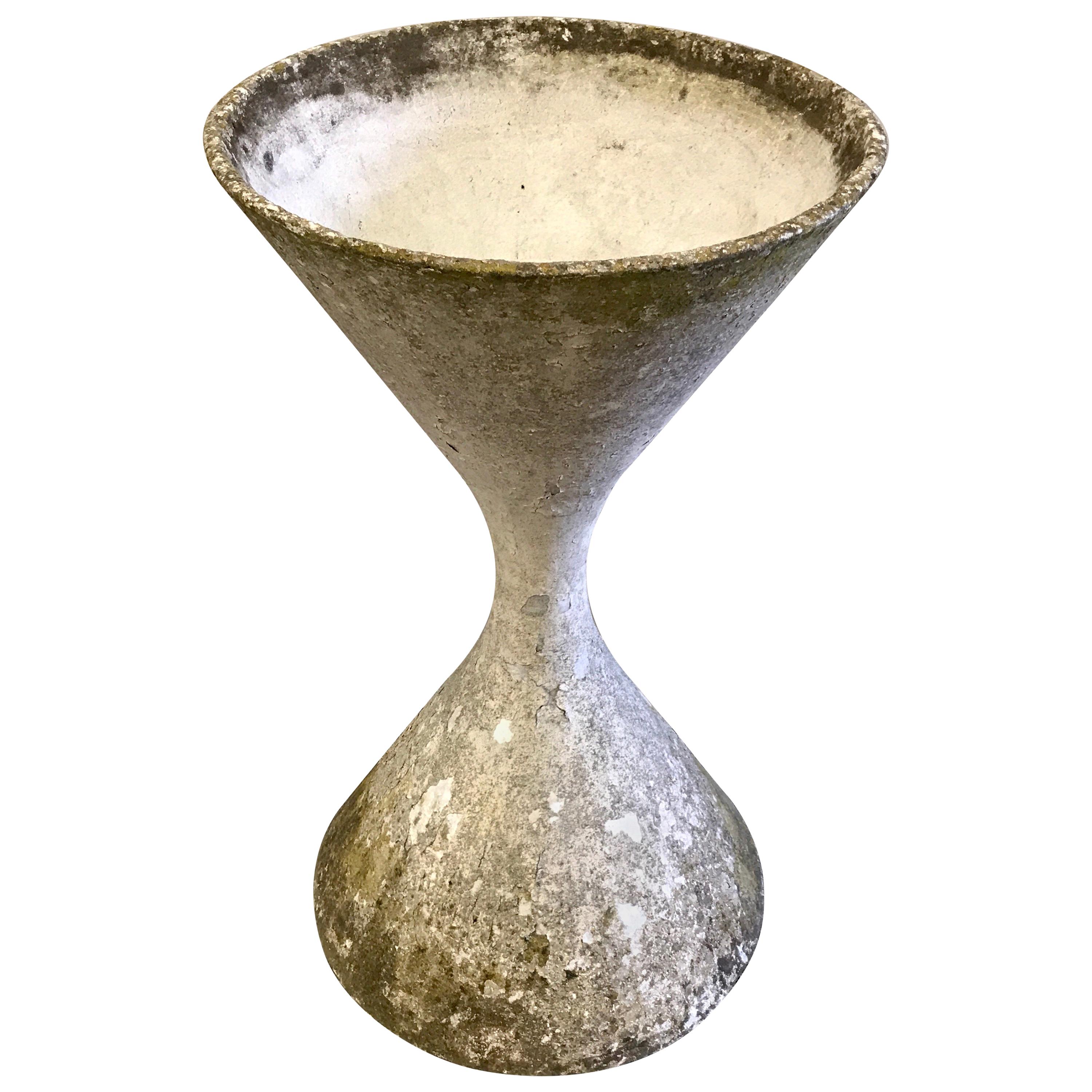 Willy Guhl Hourglass Planter, Smaller For Sale