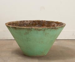 Jardinera cónica grande Willy Guhl