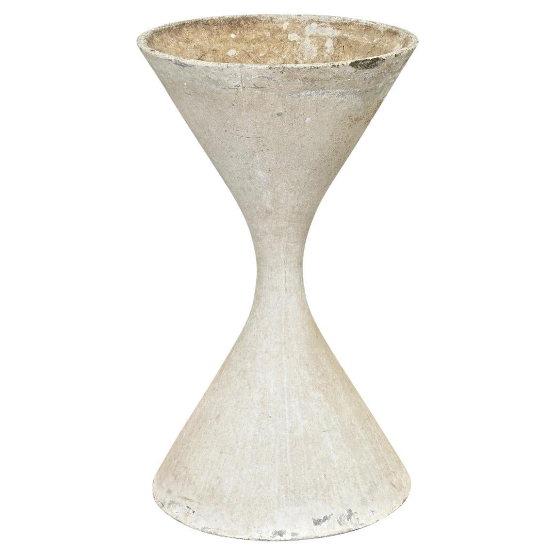 Jardinera reloj de arena grande Willy Guhl