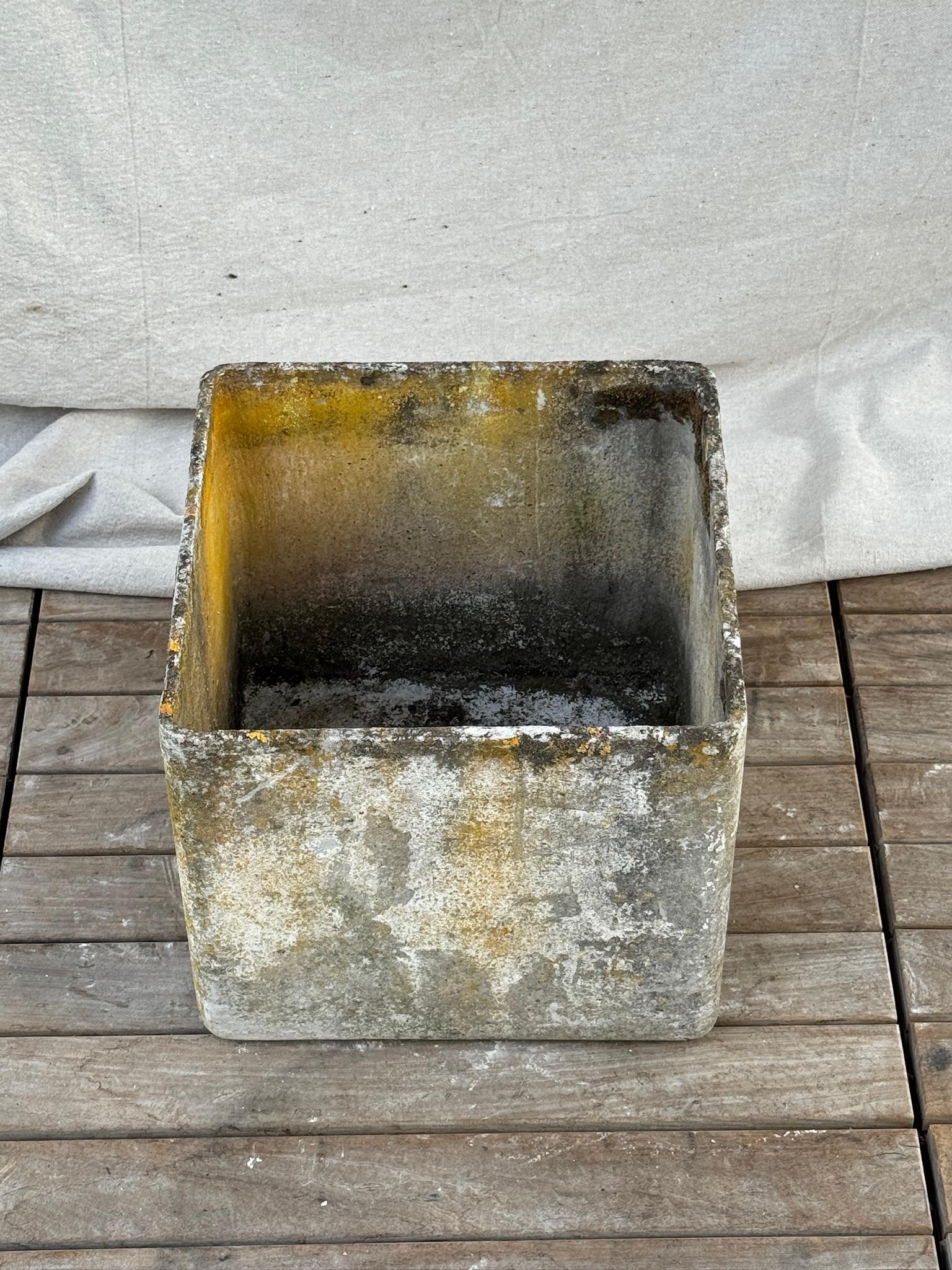 Fioriera quadrata in Eternit di metà secolo di Willy Guhl con patina invecchiata in vendita 4