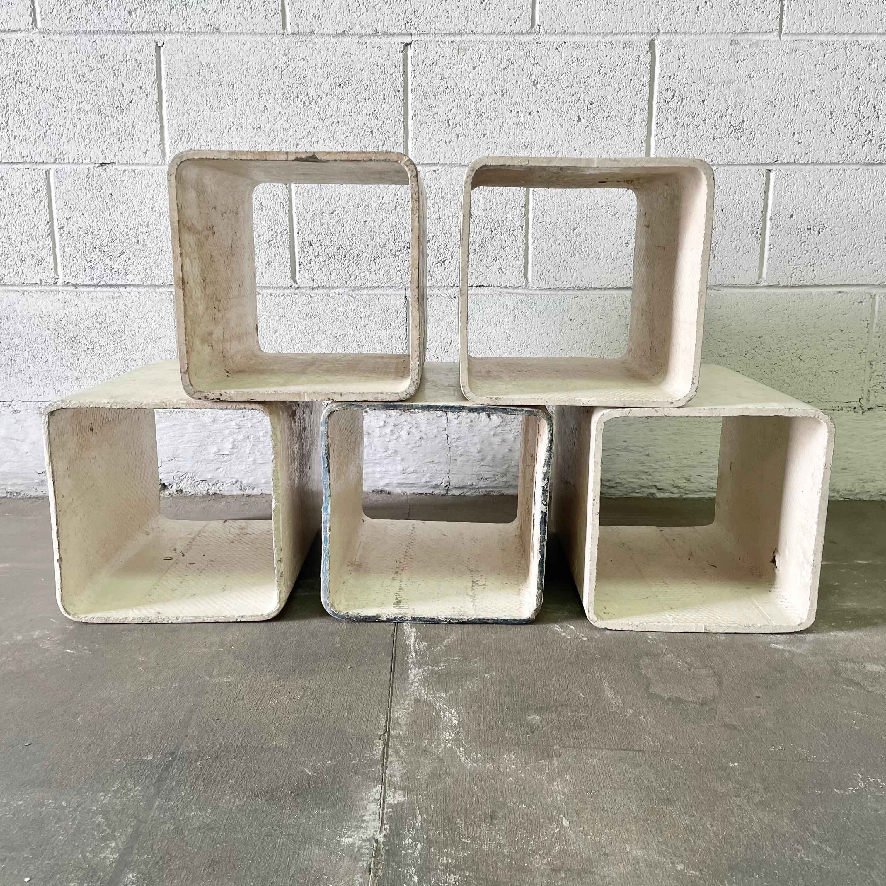Great set of concrete cubes painted in cream. Designed by Swiss architect and designer Willy Guhl. Handmade in the early 1960s in Switzerland. Produced by Eternit. Set of 5 cubes in great original condition. Can be arranged in a multitude of ways.
