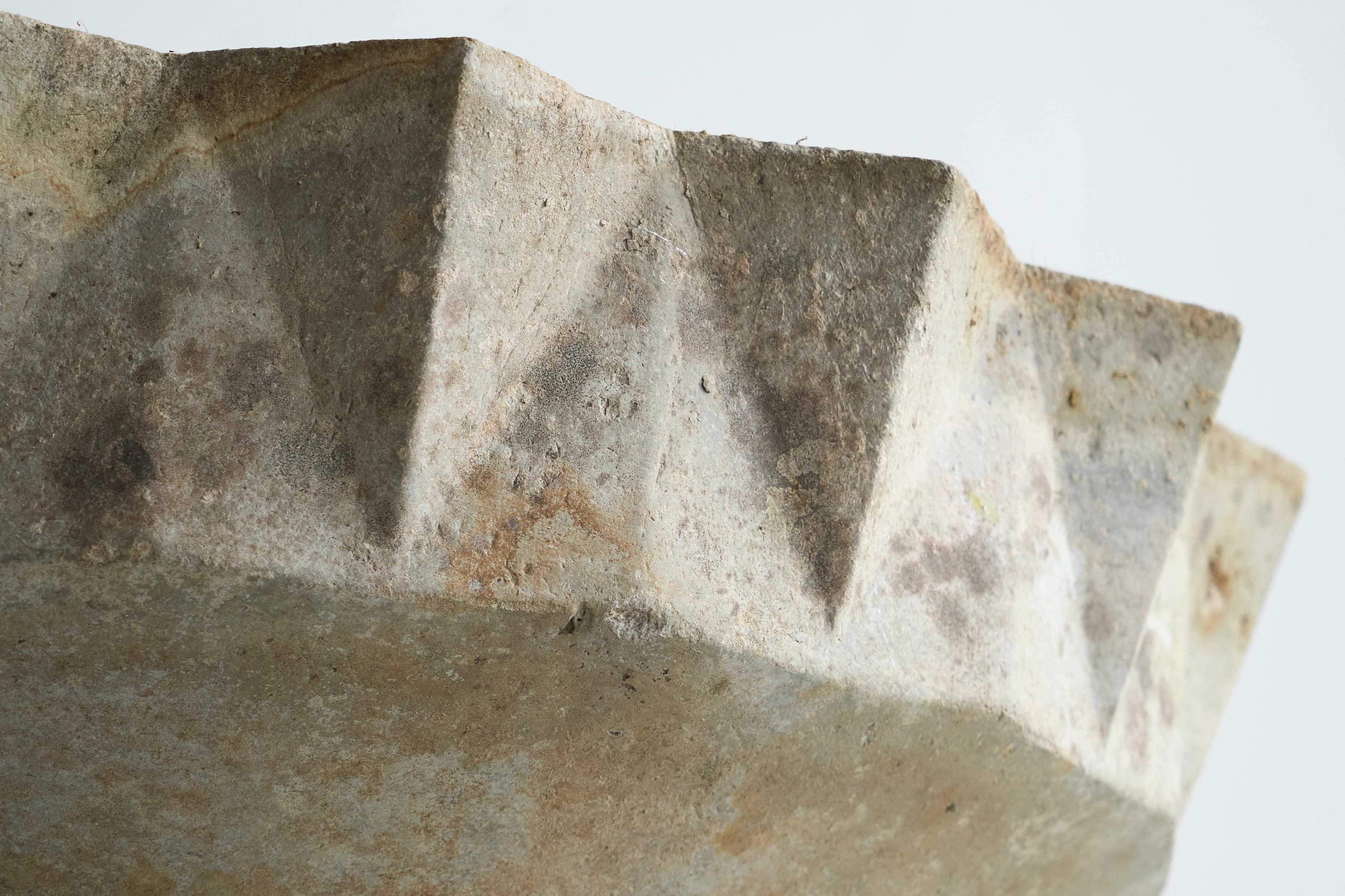 Willy Guhl Monumentaler Kelch Stil Beton Pflanzgefäß 1960s (Moderne der Mitte des Jahrhunderts) im Angebot