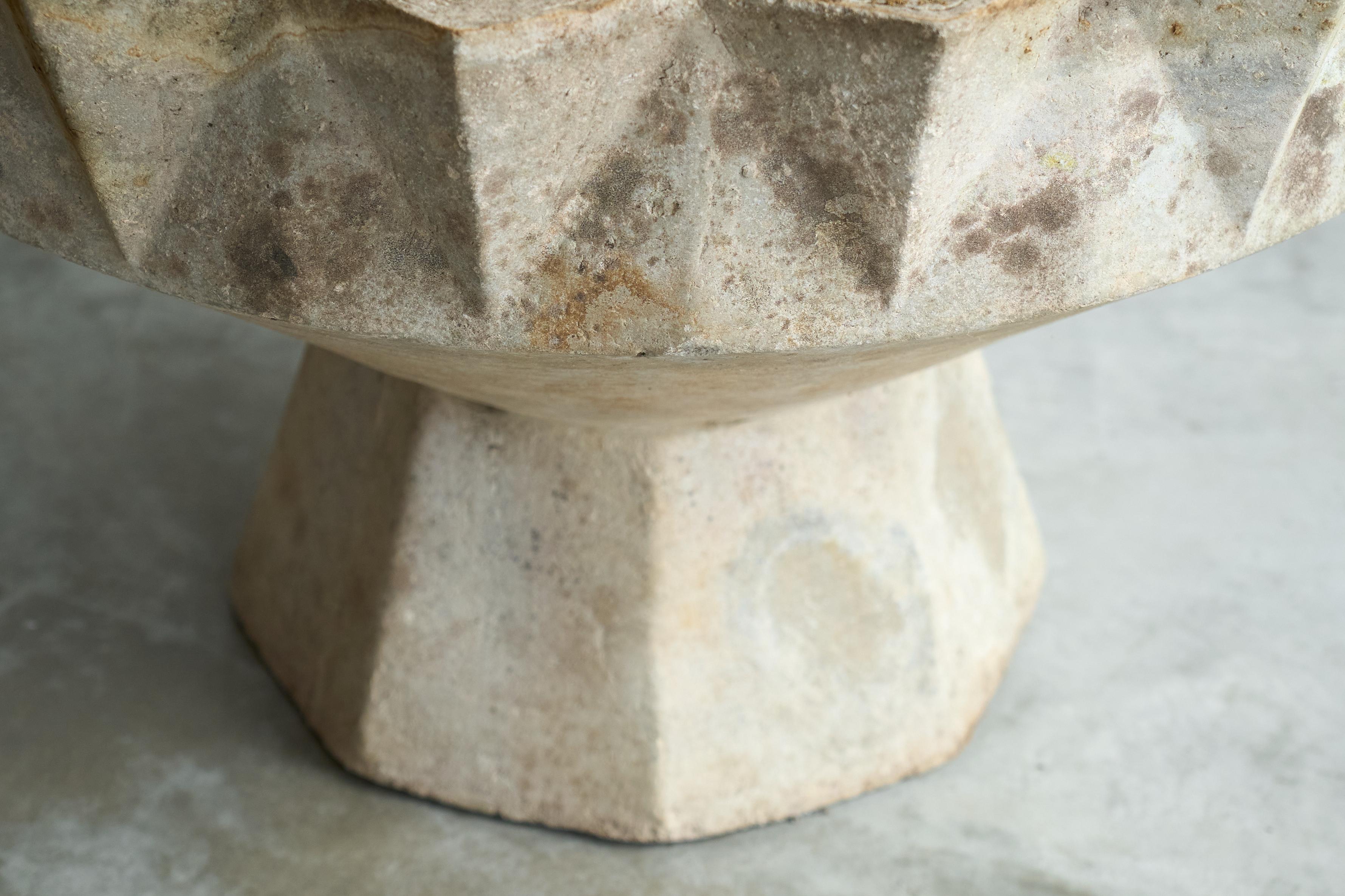 Willy Guhl Monumentaler Kelch Stil Beton Pflanzgefäß 1960s im Angebot 2