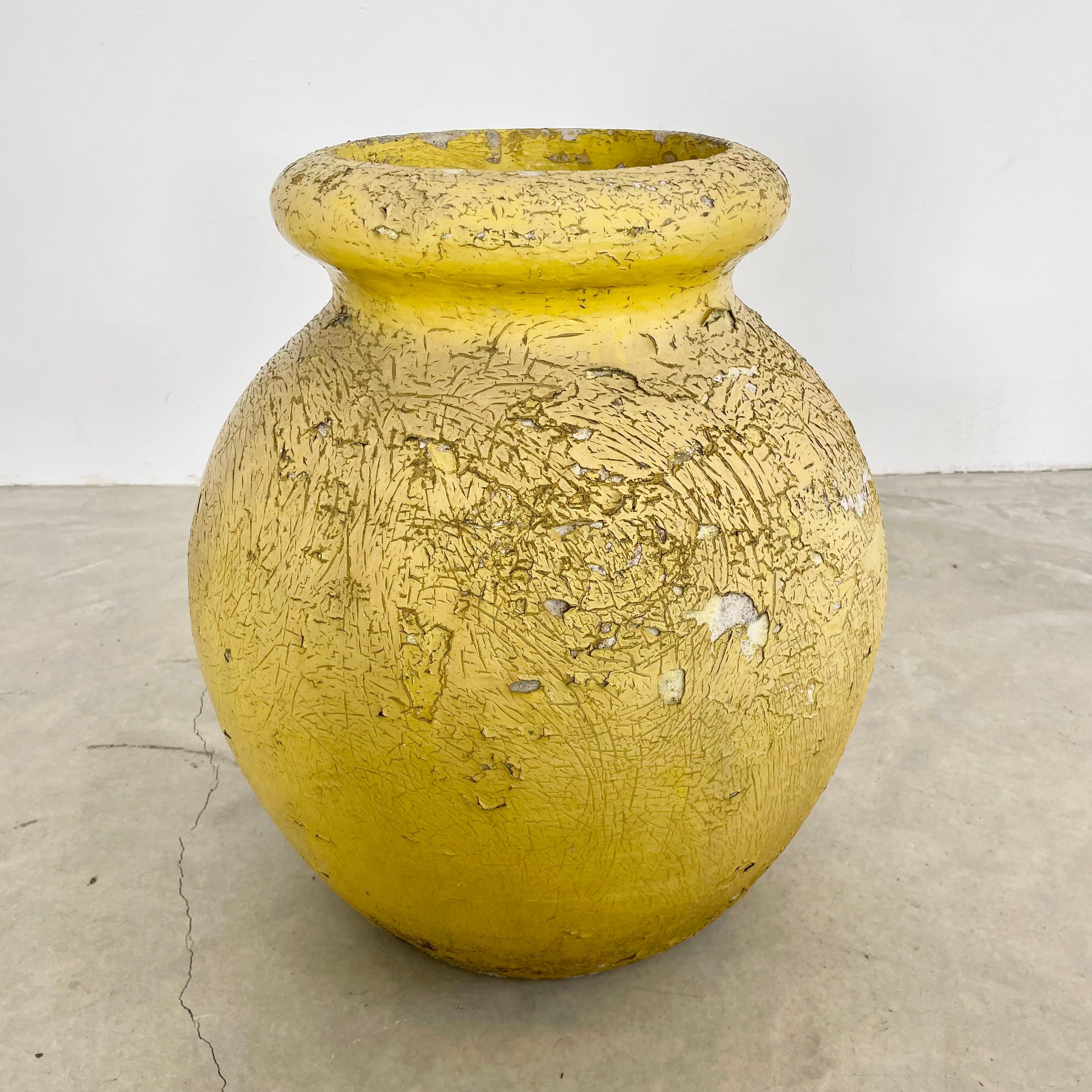 Willy Guhl Olive Jar Planter, 1960s Switzerland In Good Condition For Sale In Los Angeles, CA
