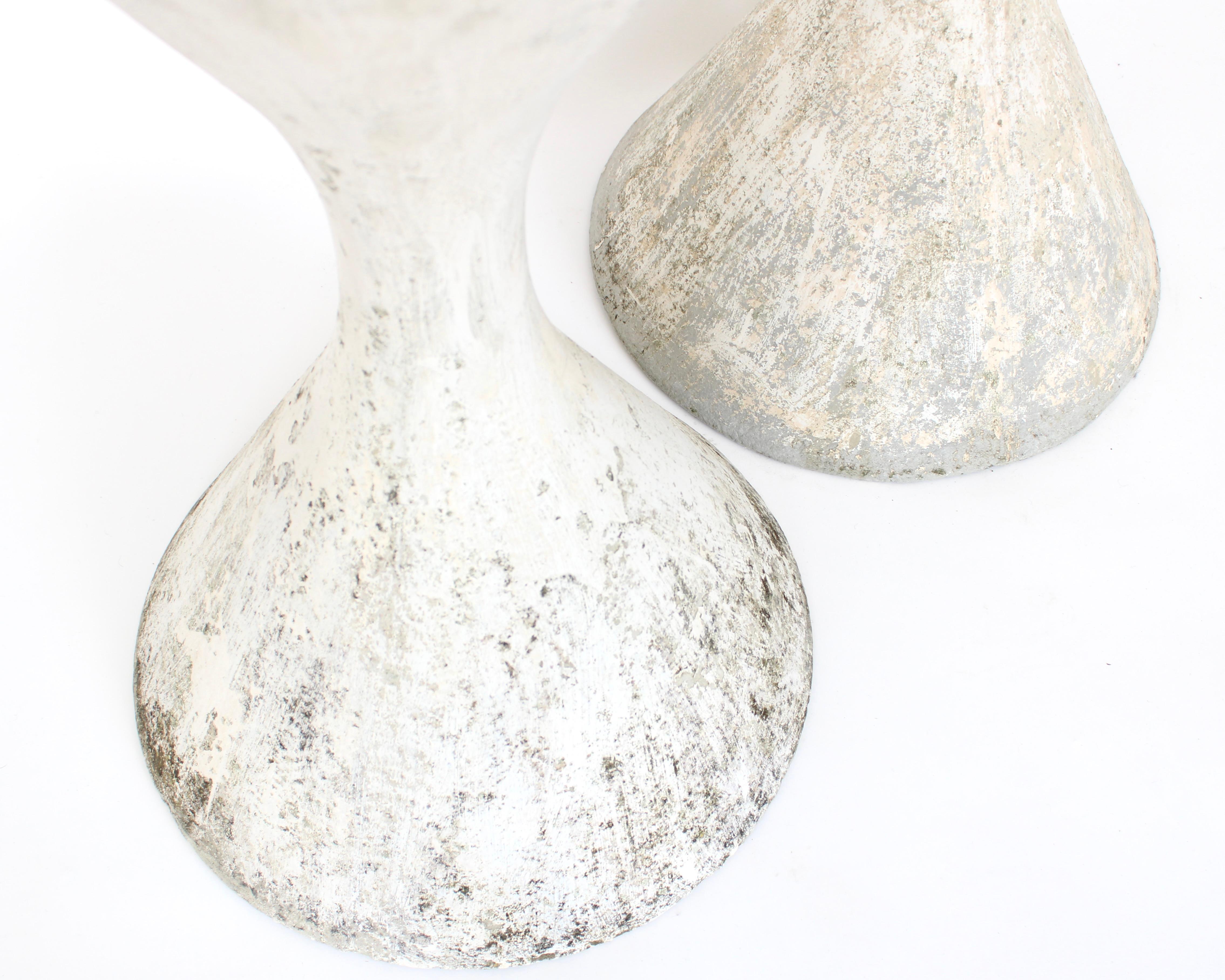 Willy Guhl Paar Diabolo Pflanzgefäße Vintage Eternit Beton Spindel im Angebot 6
