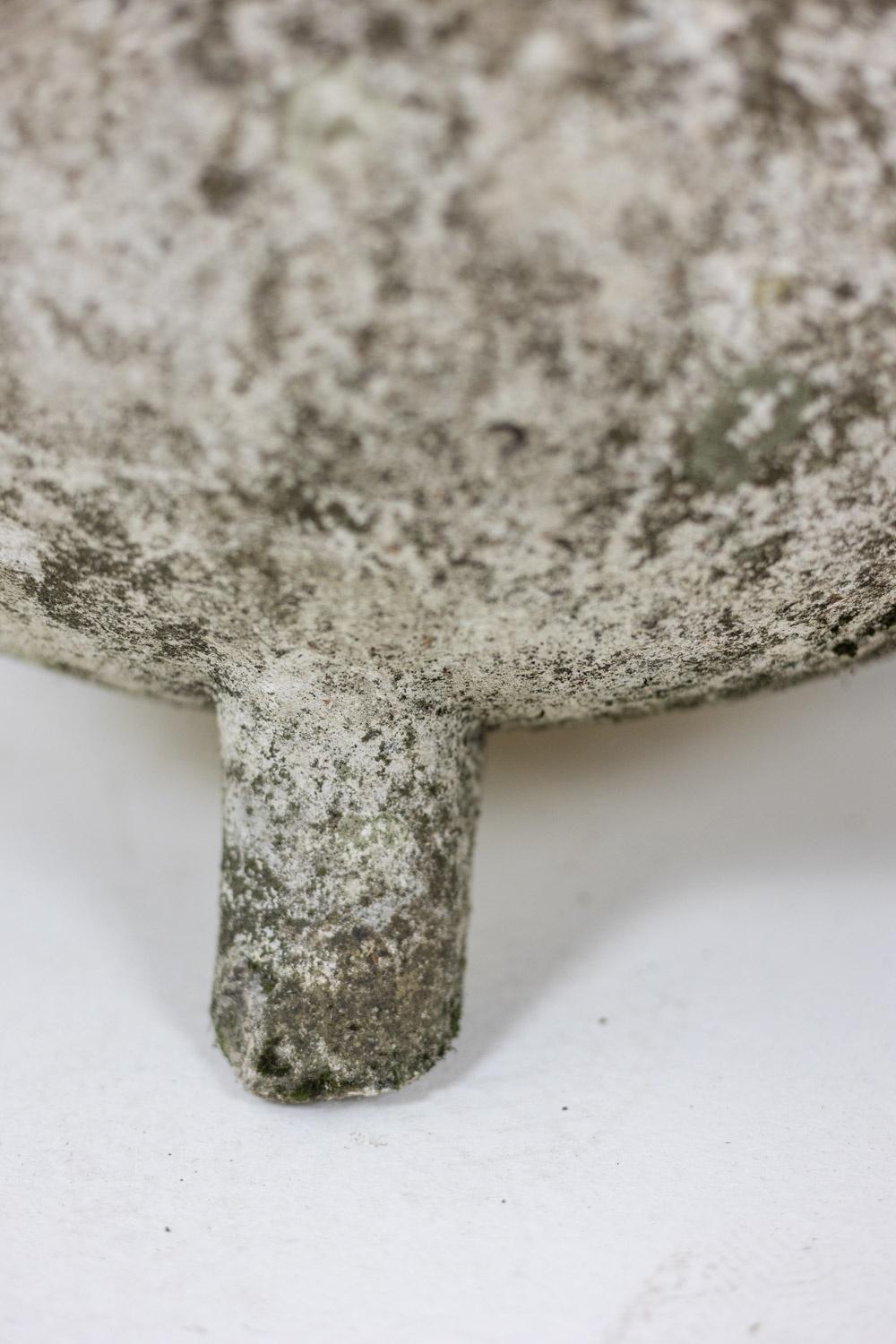 Willy Guhl Pair of “pot” planters in fiber cement. 1950s For Sale 3