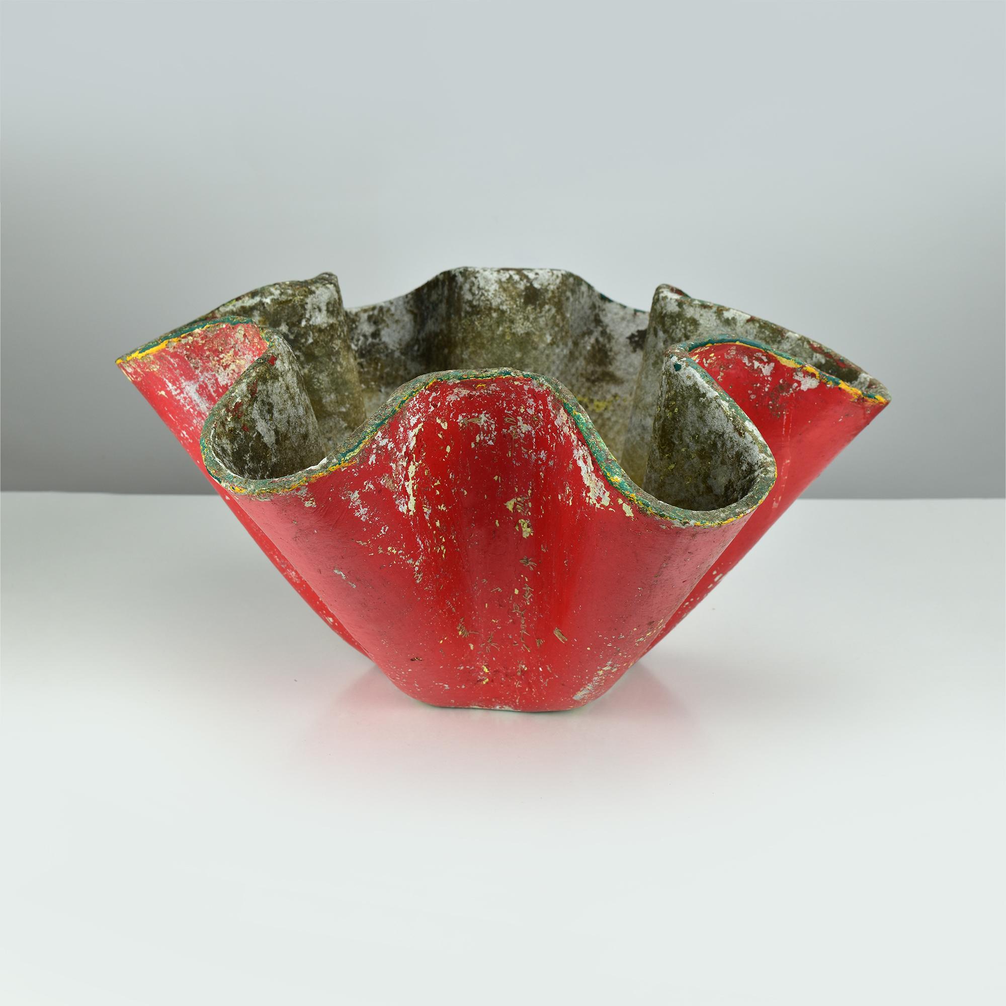 Willy Guhl Pflanzgefäße, 2er-Set für Eternit, Mid-Century Modern Muscheldesign im Angebot 1